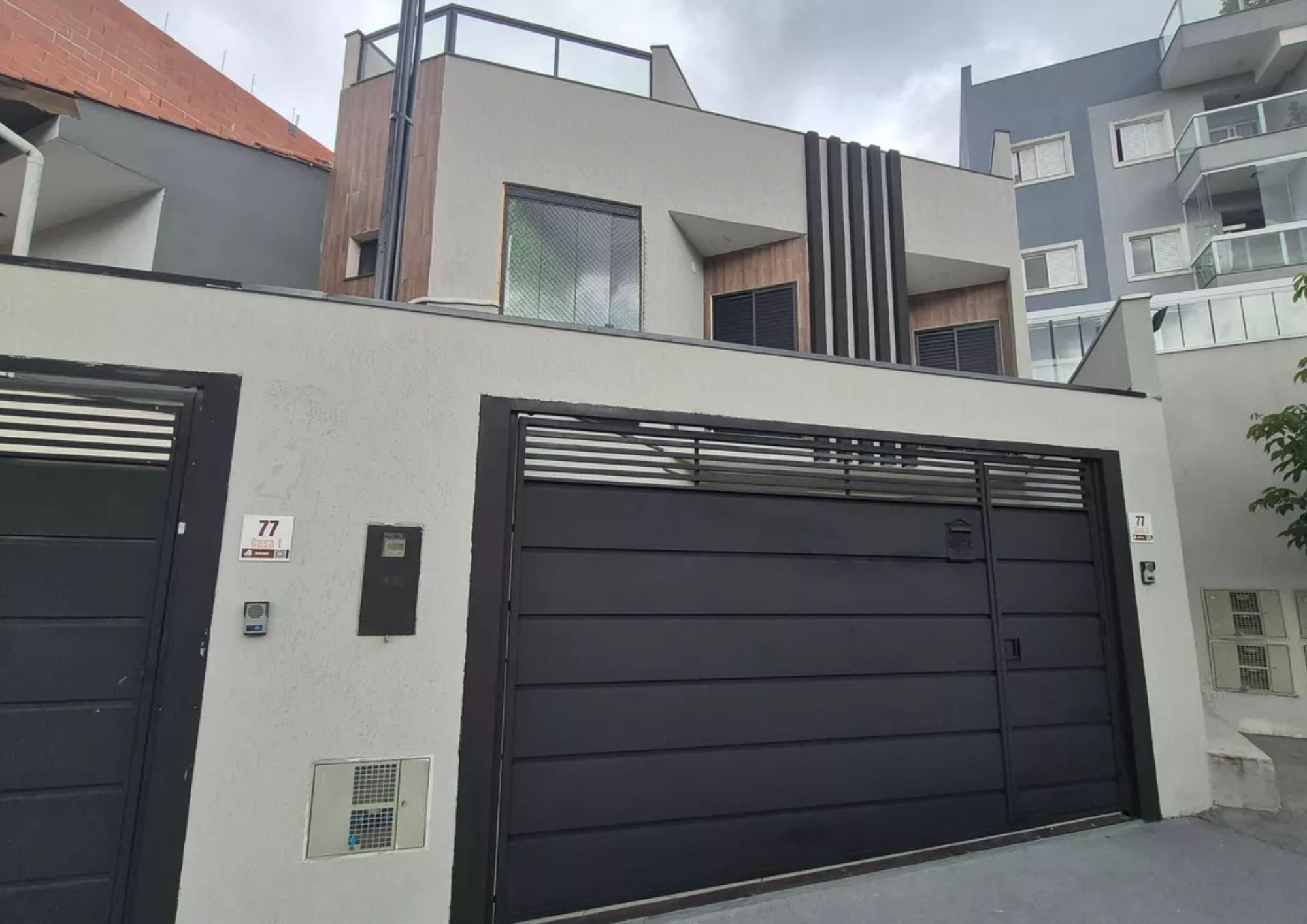 Sobrado triplex Magna Curuçá