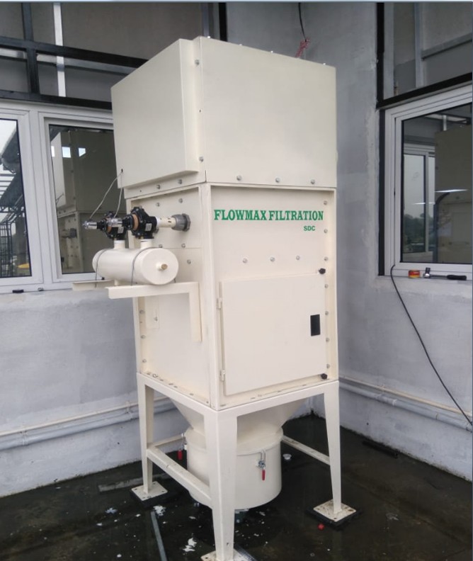 Stand slone dust collector - customer site picture