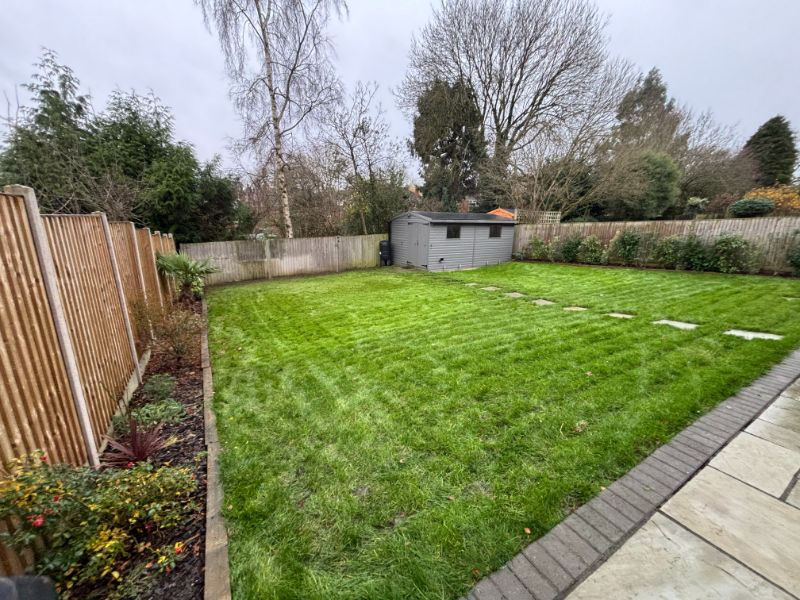 Private garden in Chalfont St Peter