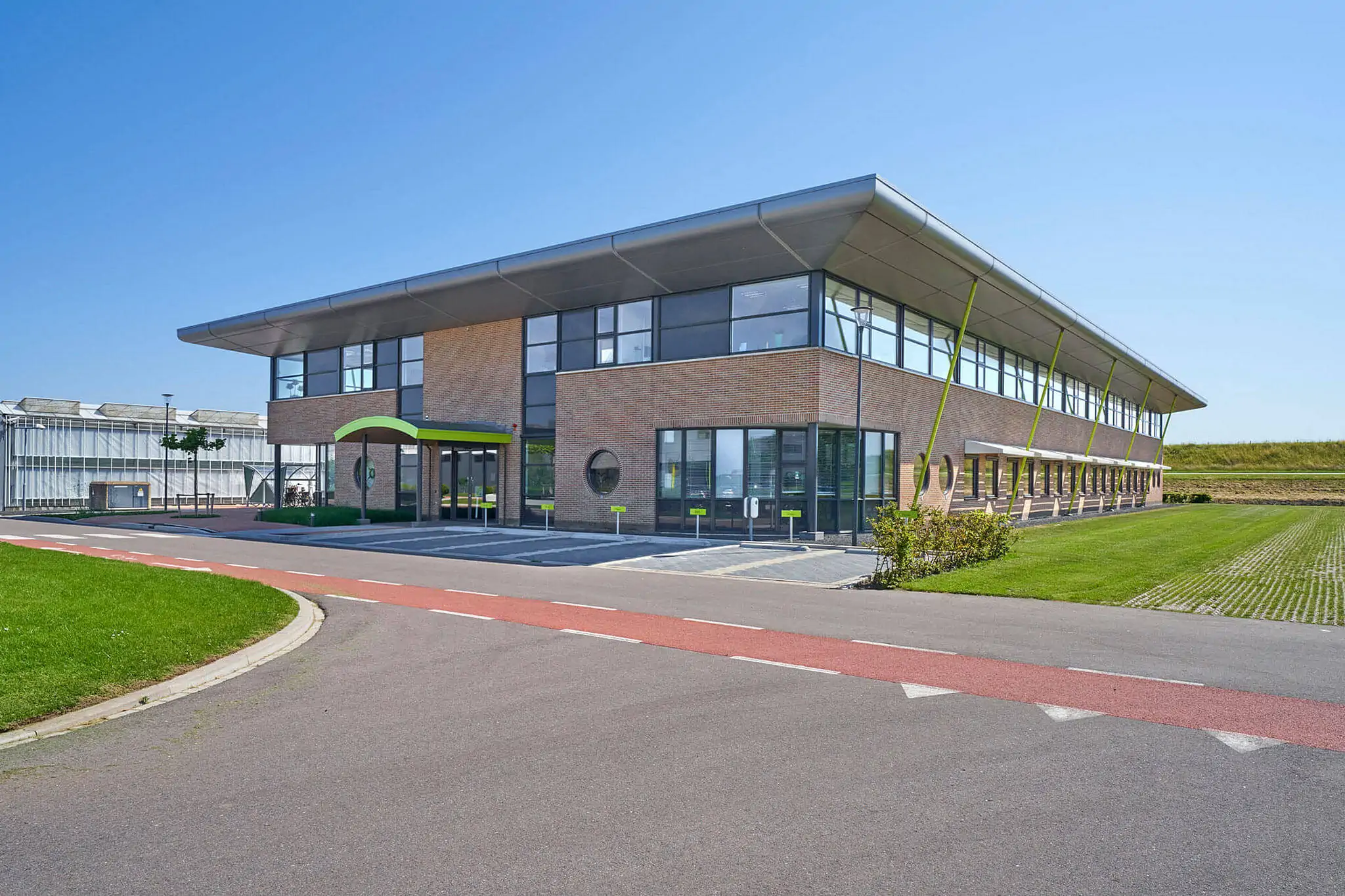 Nieuwe kantoorinrichting Bavinckhouse door Perla