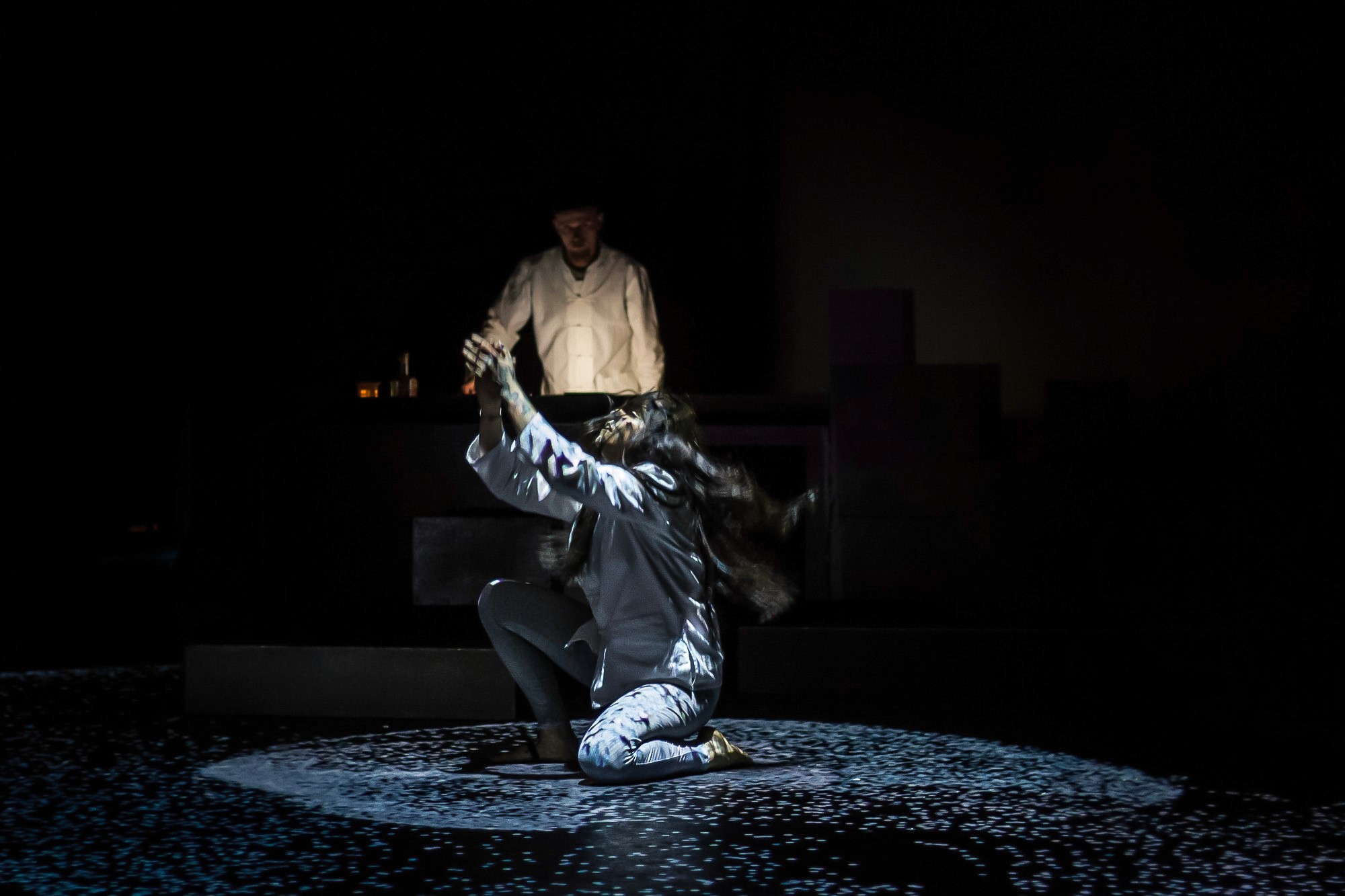 Resonance - augmented interactive performance installation