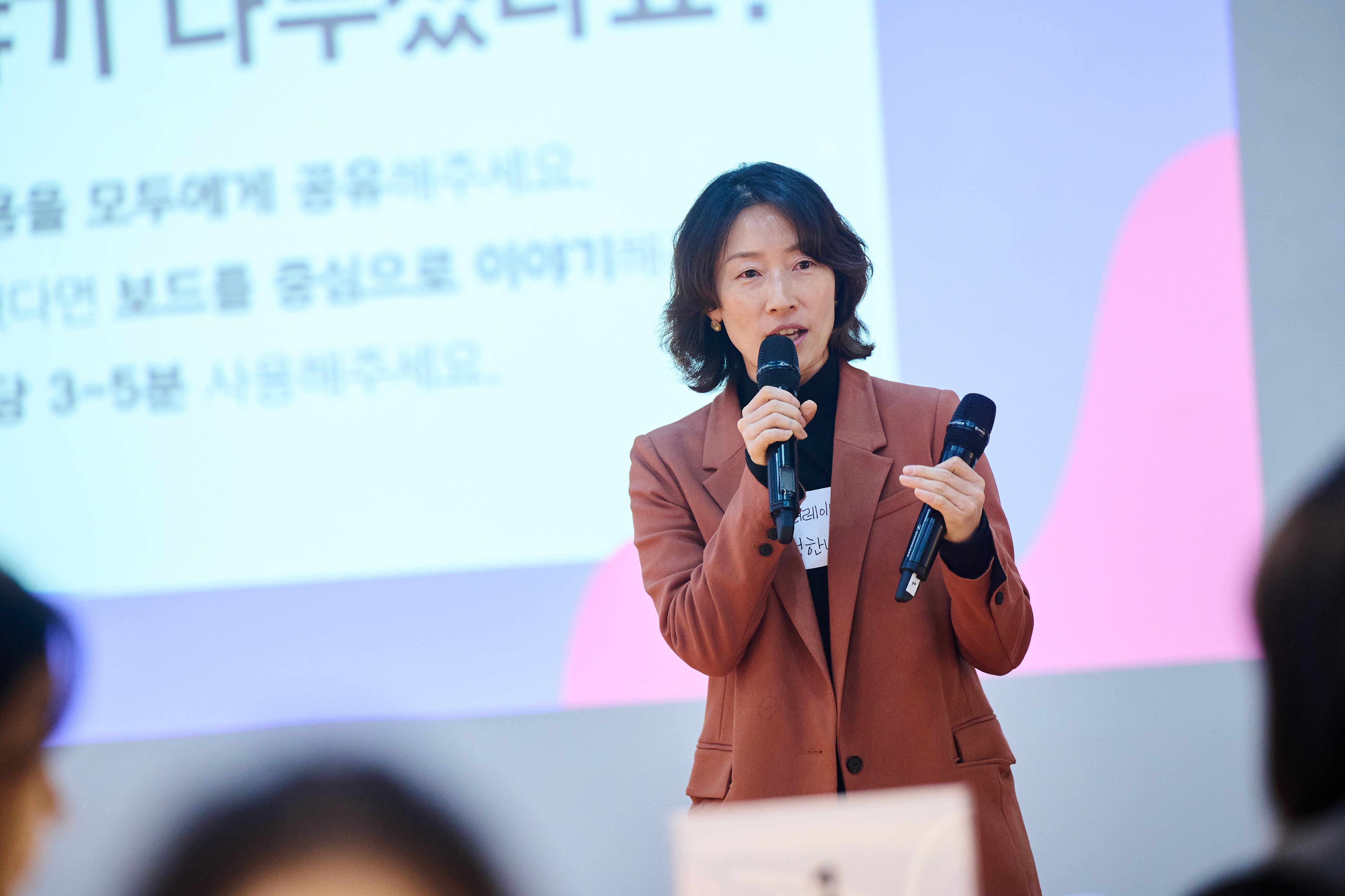 a person wearing a baseball cap