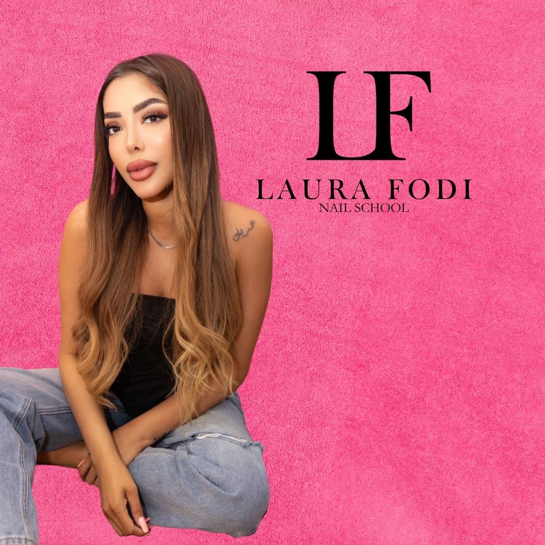 Laura Fodi Nails