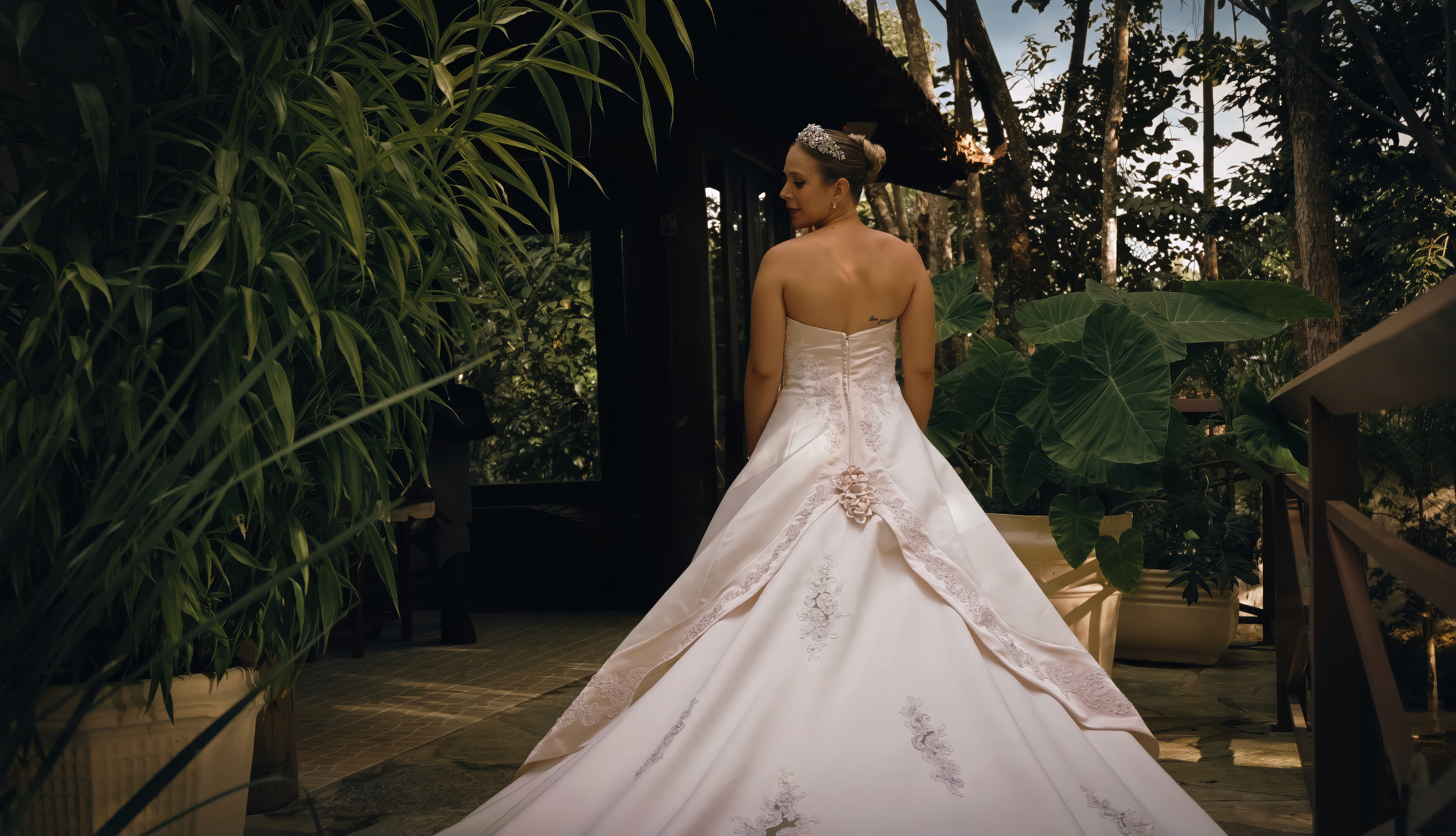 Sienna minimal portrait