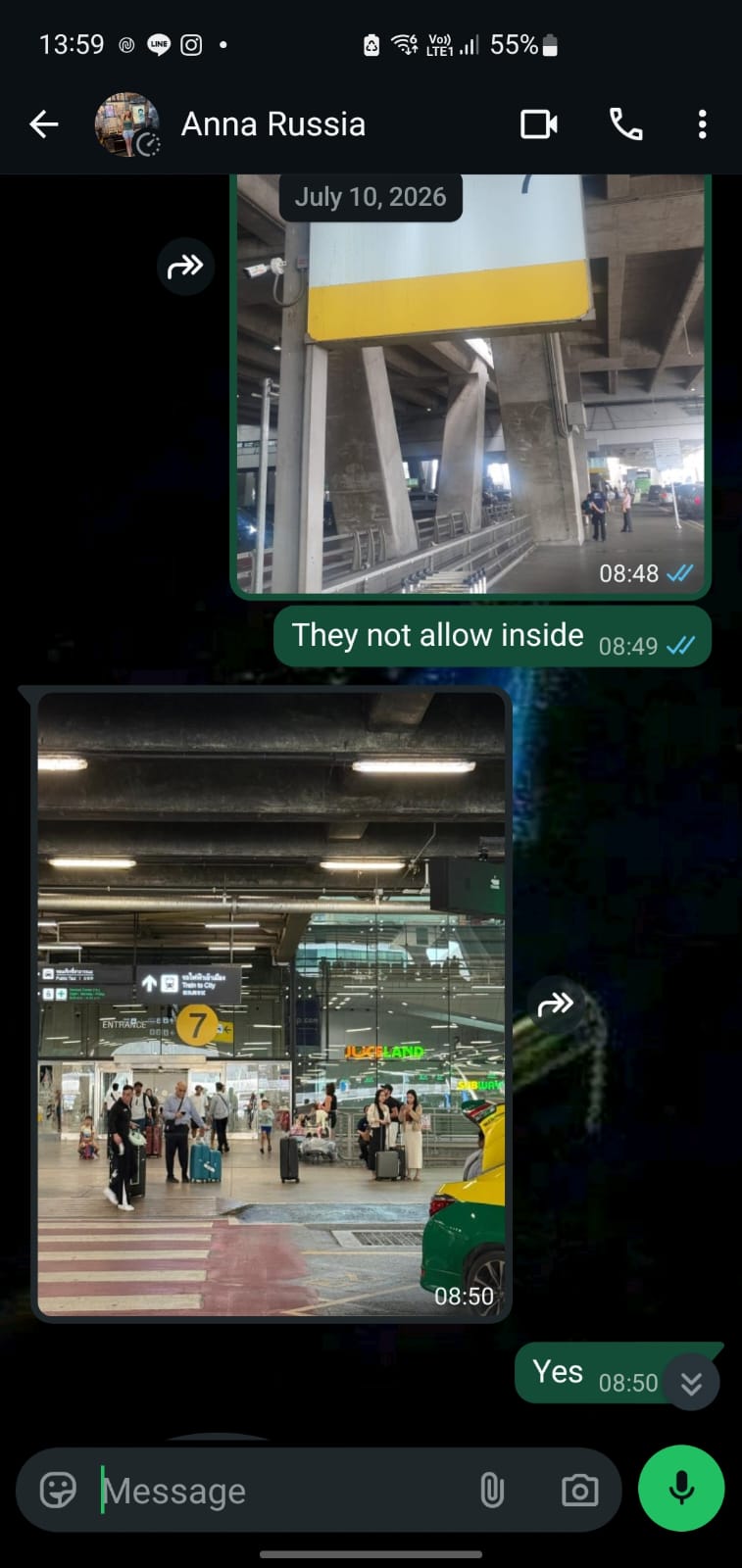 Chat showing airport chat between KC Gupta and Lab Grown Gems.