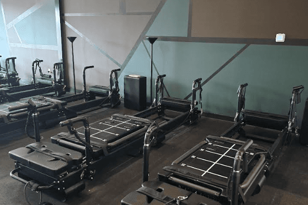 What is reformer pilates - refromer machines