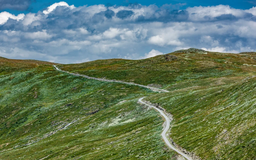 Tindevegen på sykkel | Expa Travel