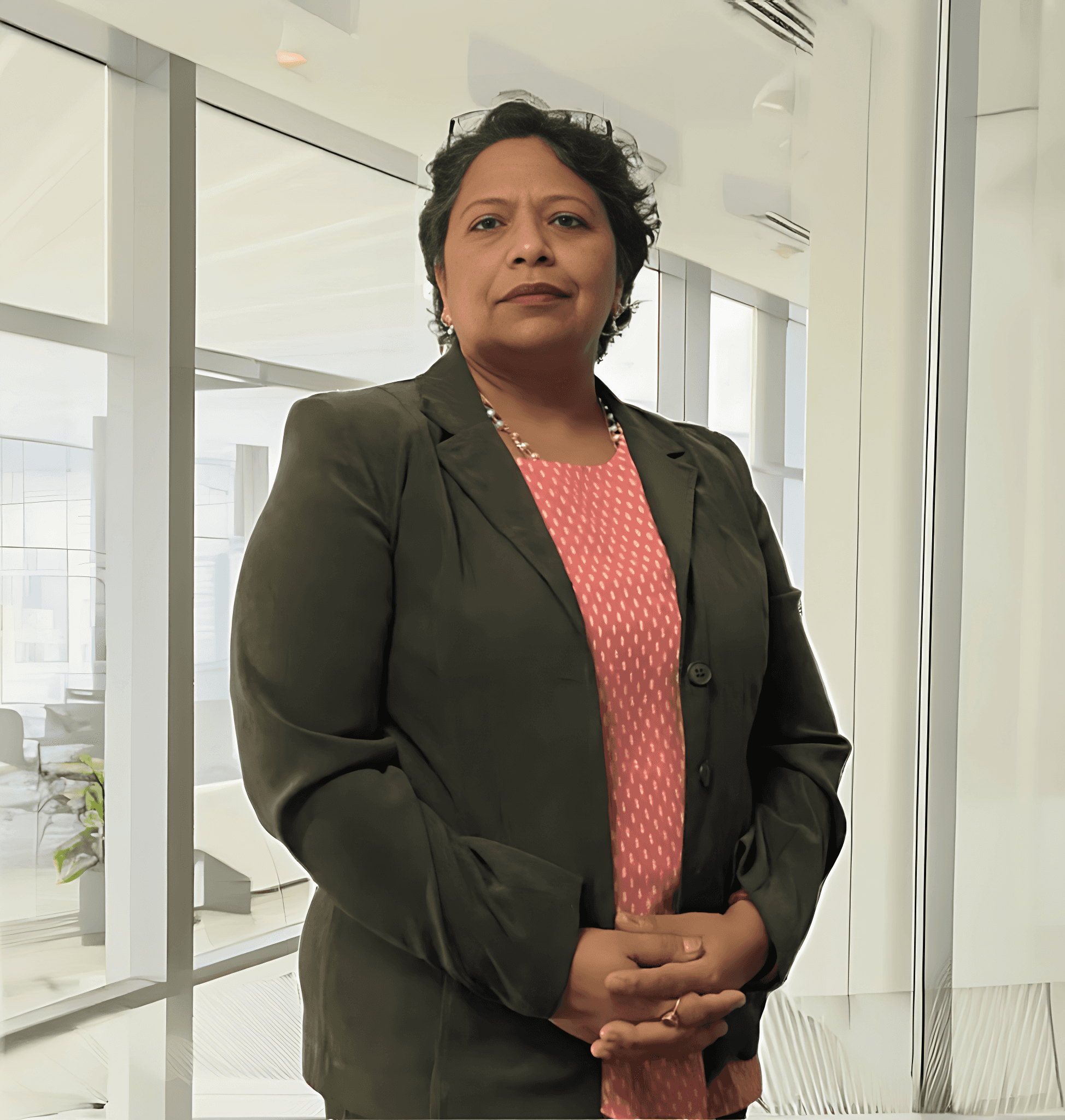 Portrait of Tara Dharmarajan, Founder and Licensed Paralegal at Maruti Legal Services