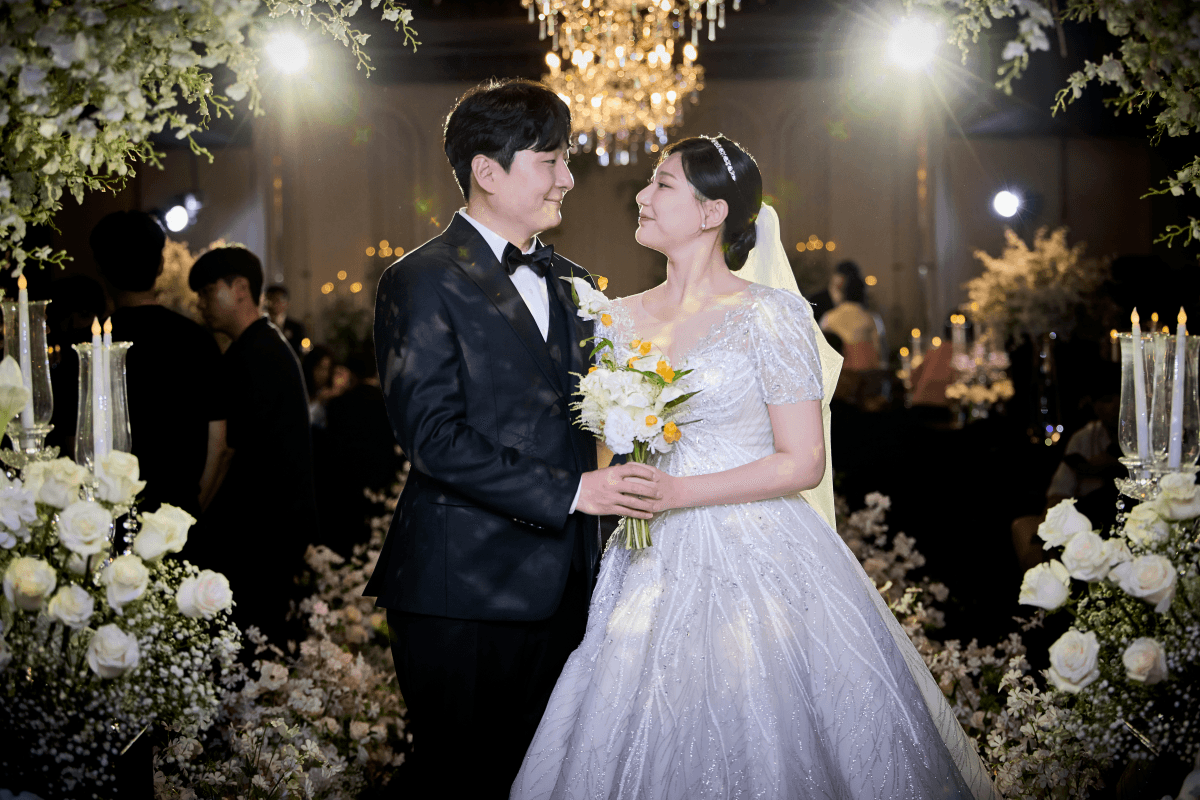 신도림 웨스턴베니비스 본식스냅 촬영 후기 | 디어데이스냅이 전하는 데이터형 상품 추가금 확인 가이드