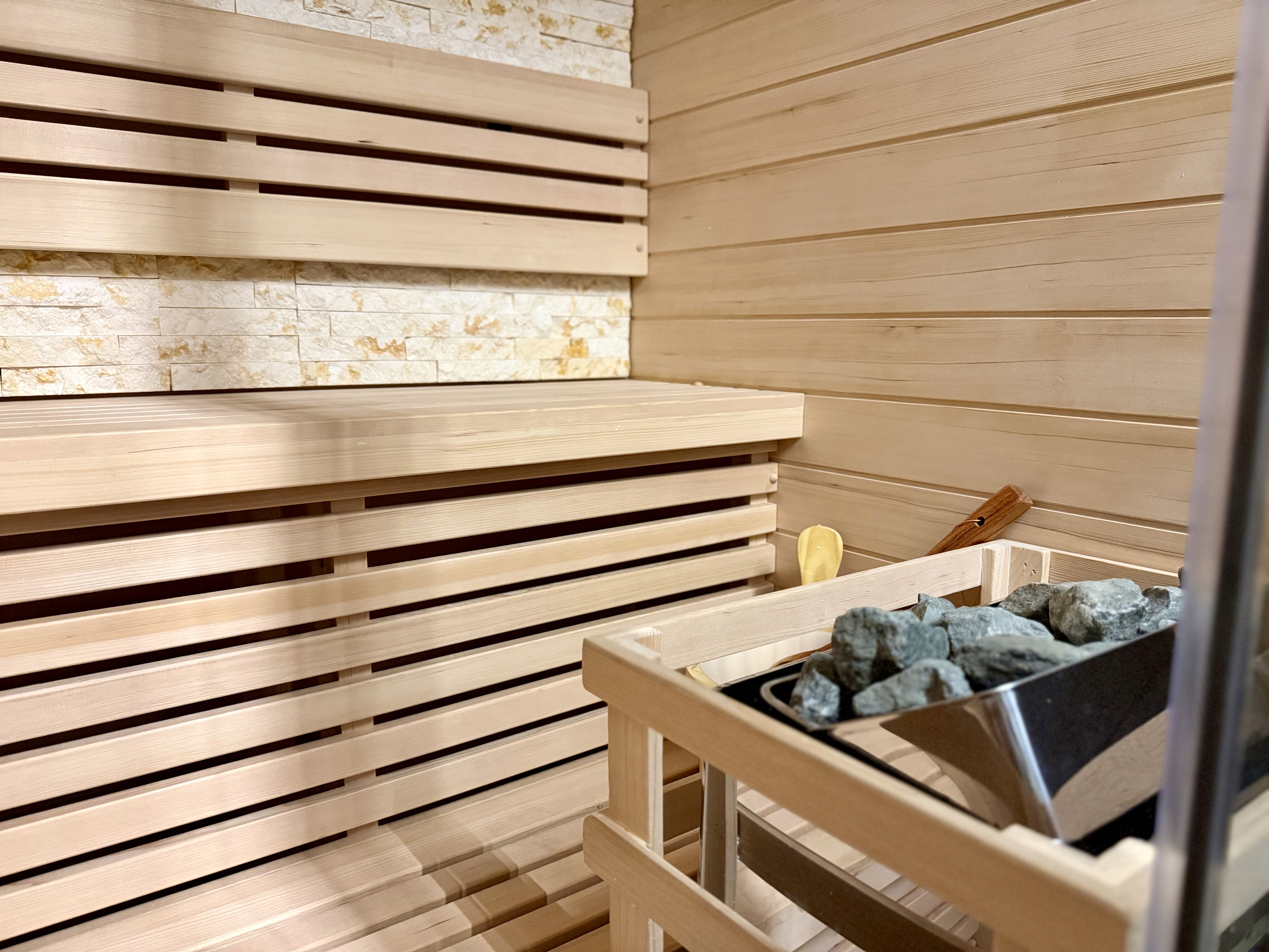 VFC Recovery Pod Sauna