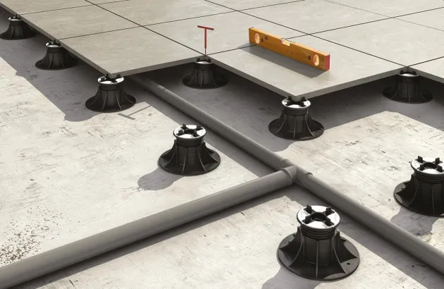 Pose de dalles sur plot PVC à Asnières sur Seine