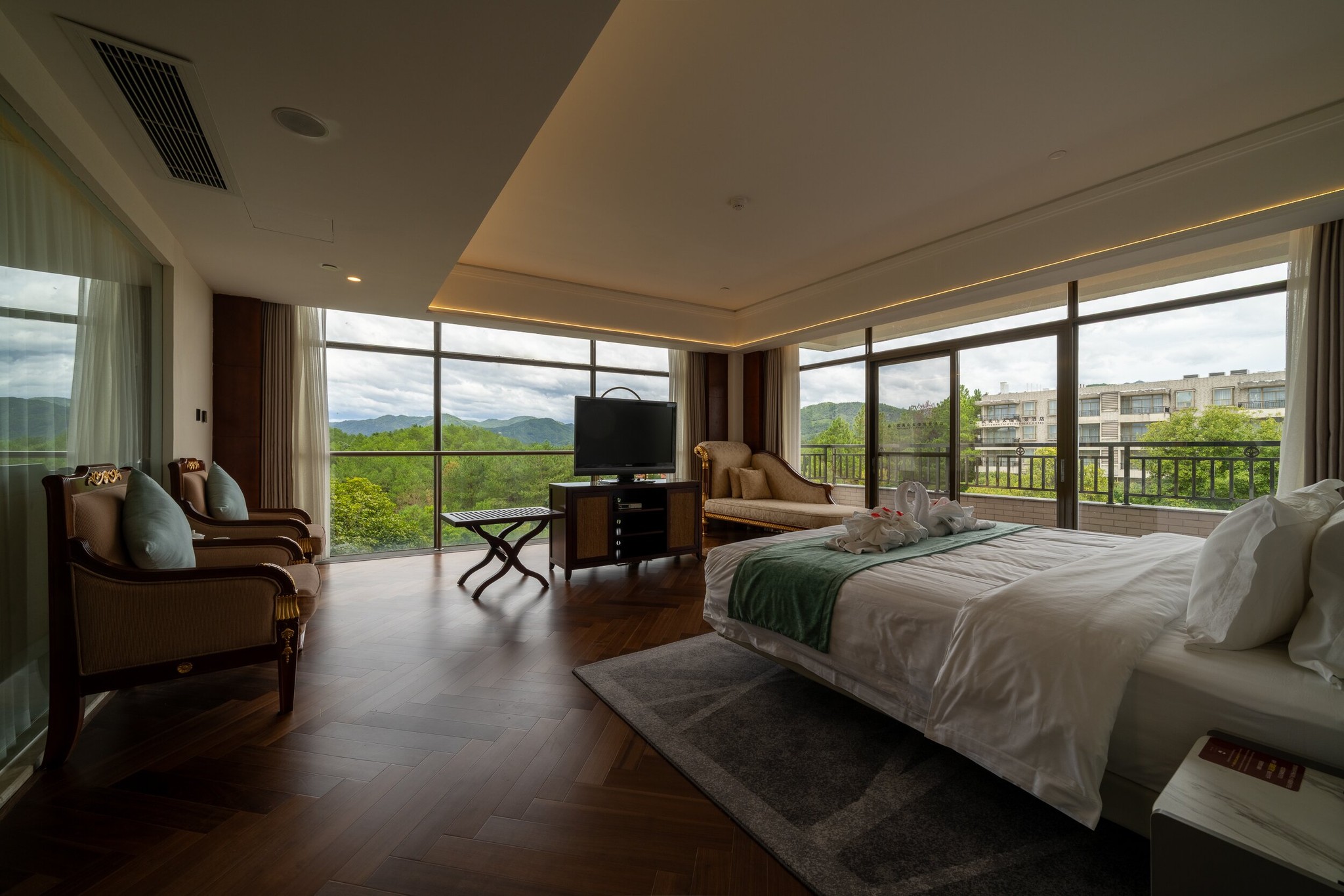 rooms