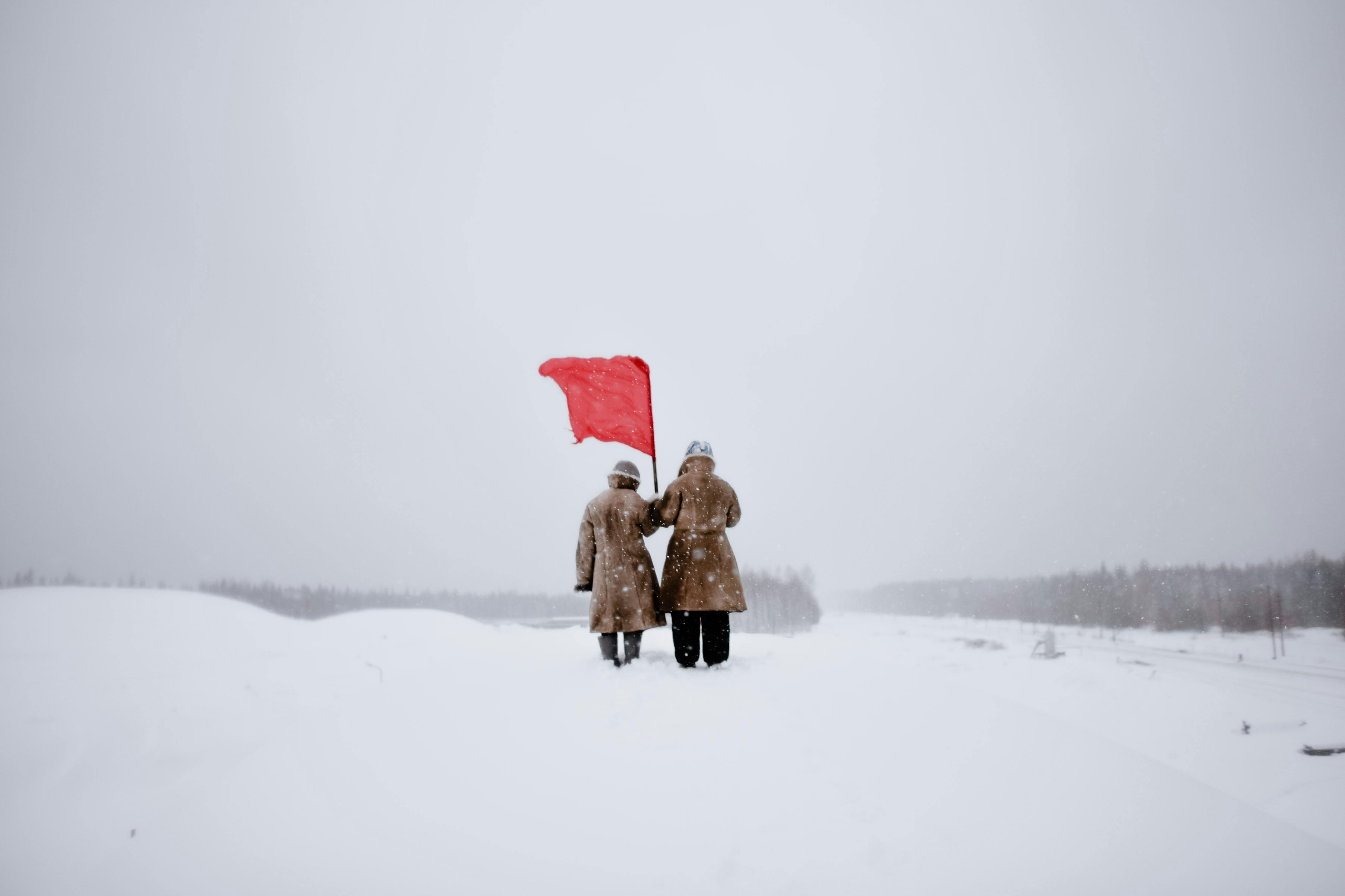 red flag in the snow