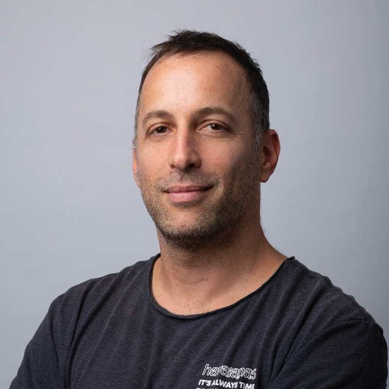 Pini Yakuel
