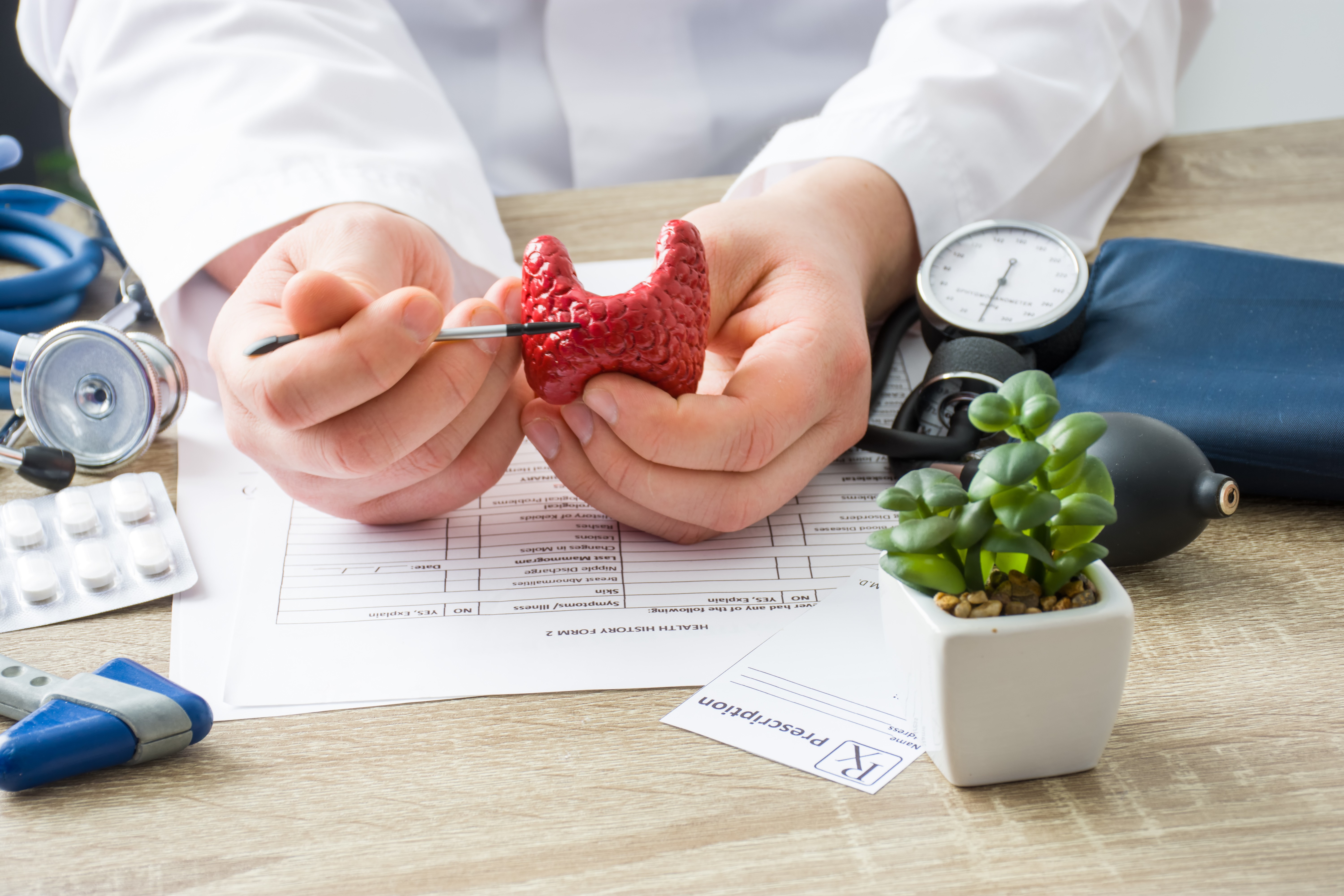 Hair + Me | Can thyroid problems cause hair loss? Learn how thyroid hormones affect hair growth, the signs to look out for and when testing may be appropriate.