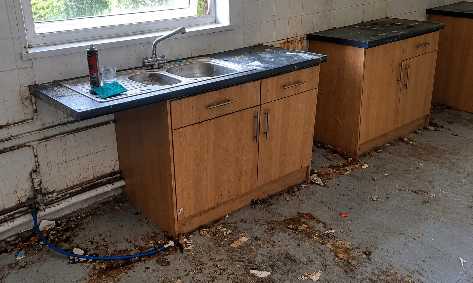 Kitchen before cleaning