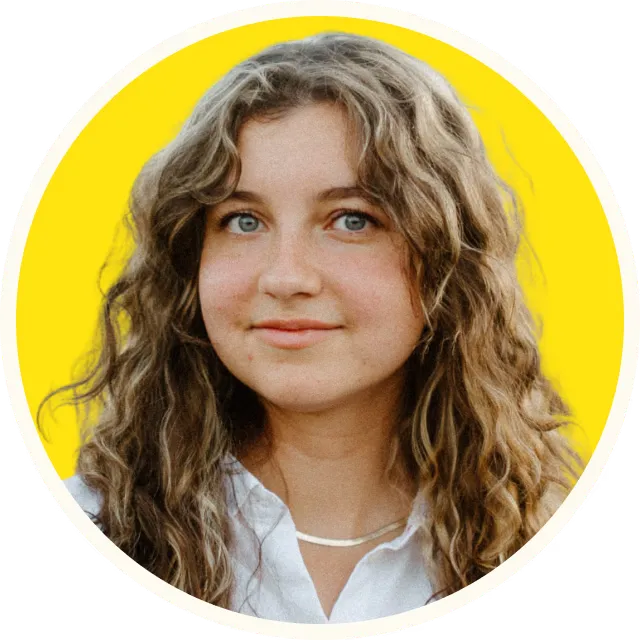 Headshot of customer support person
