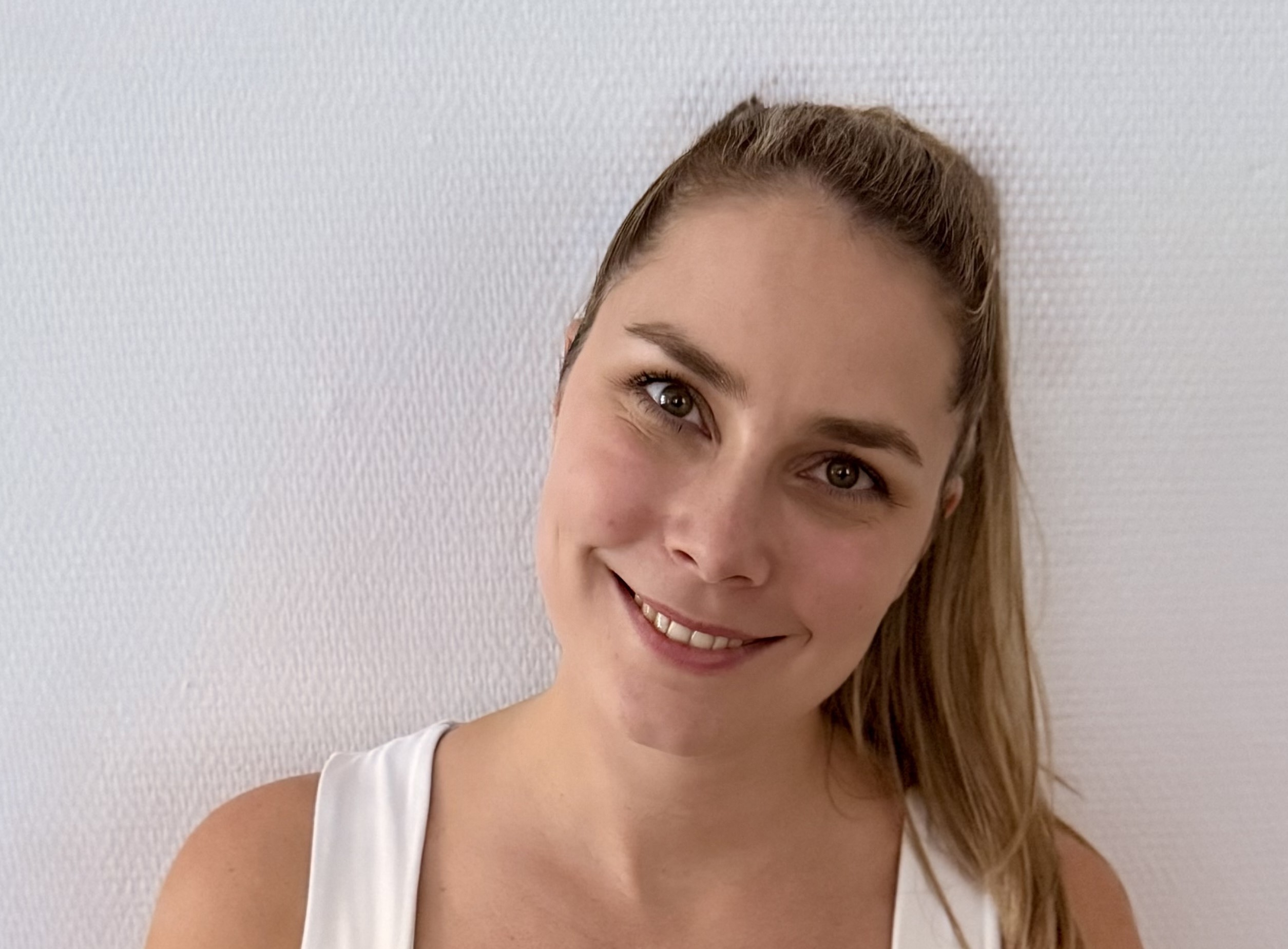 Dr Kőszegi - Jécsai Georgina