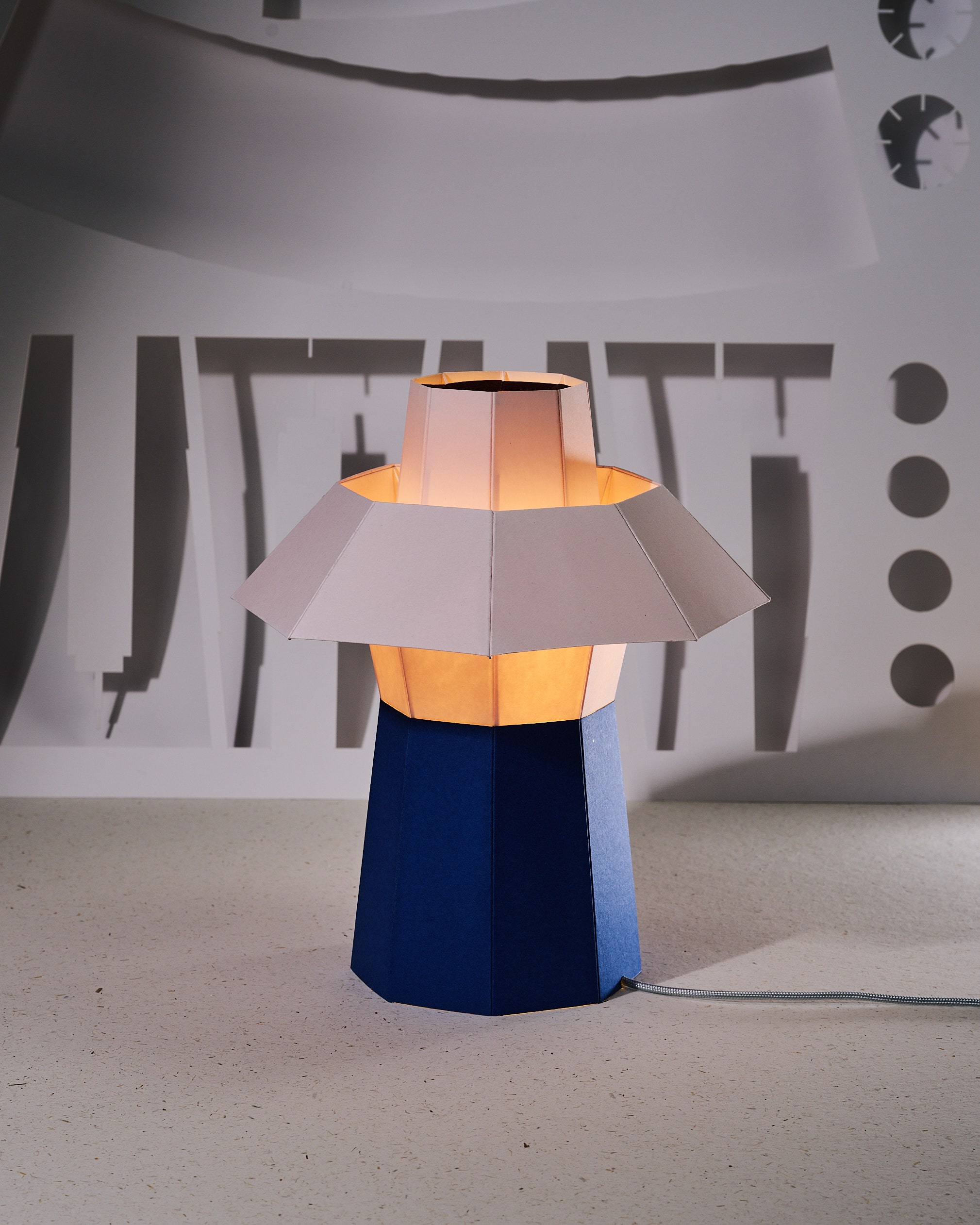 b1-lamp-collection-various-paper-textures-design-jiri-krejcirik-for-skoba