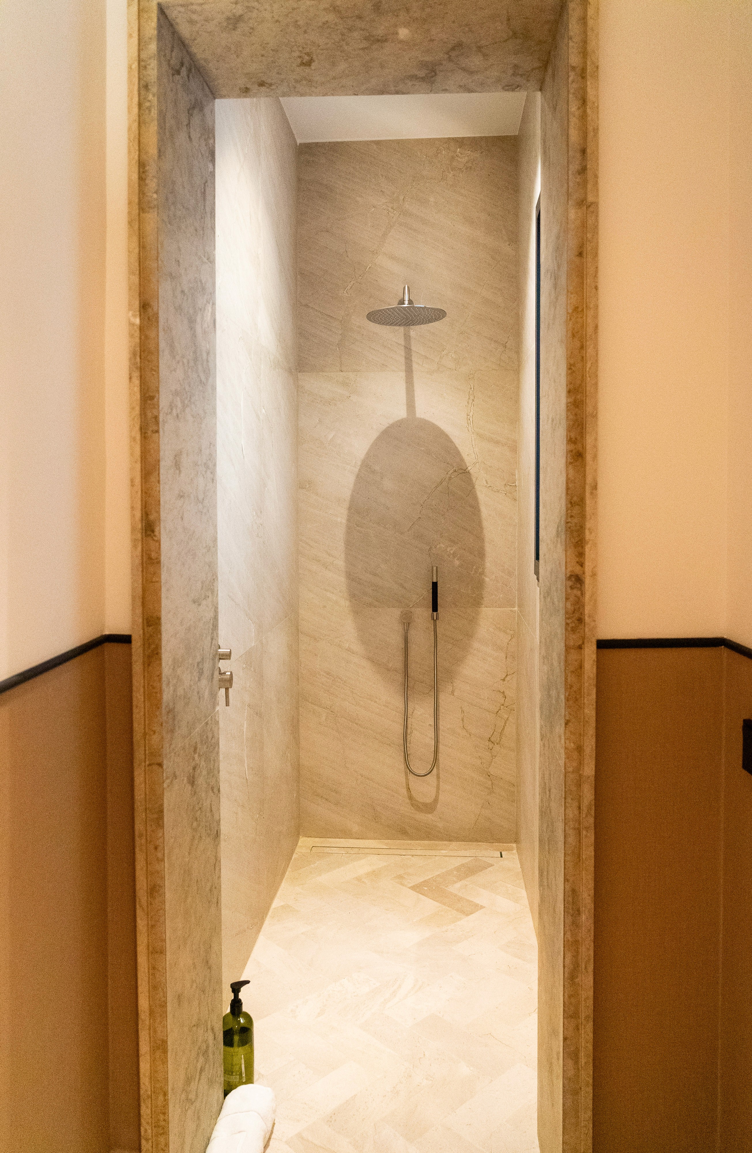 THE EXECUTIVE RESIDENCE