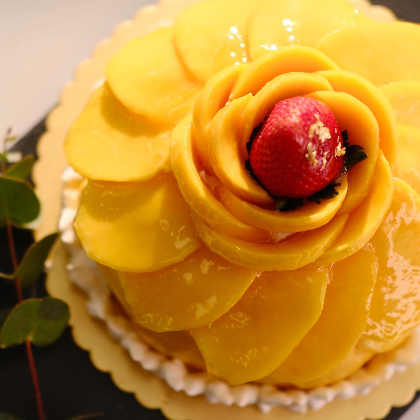 photo of mango cake 