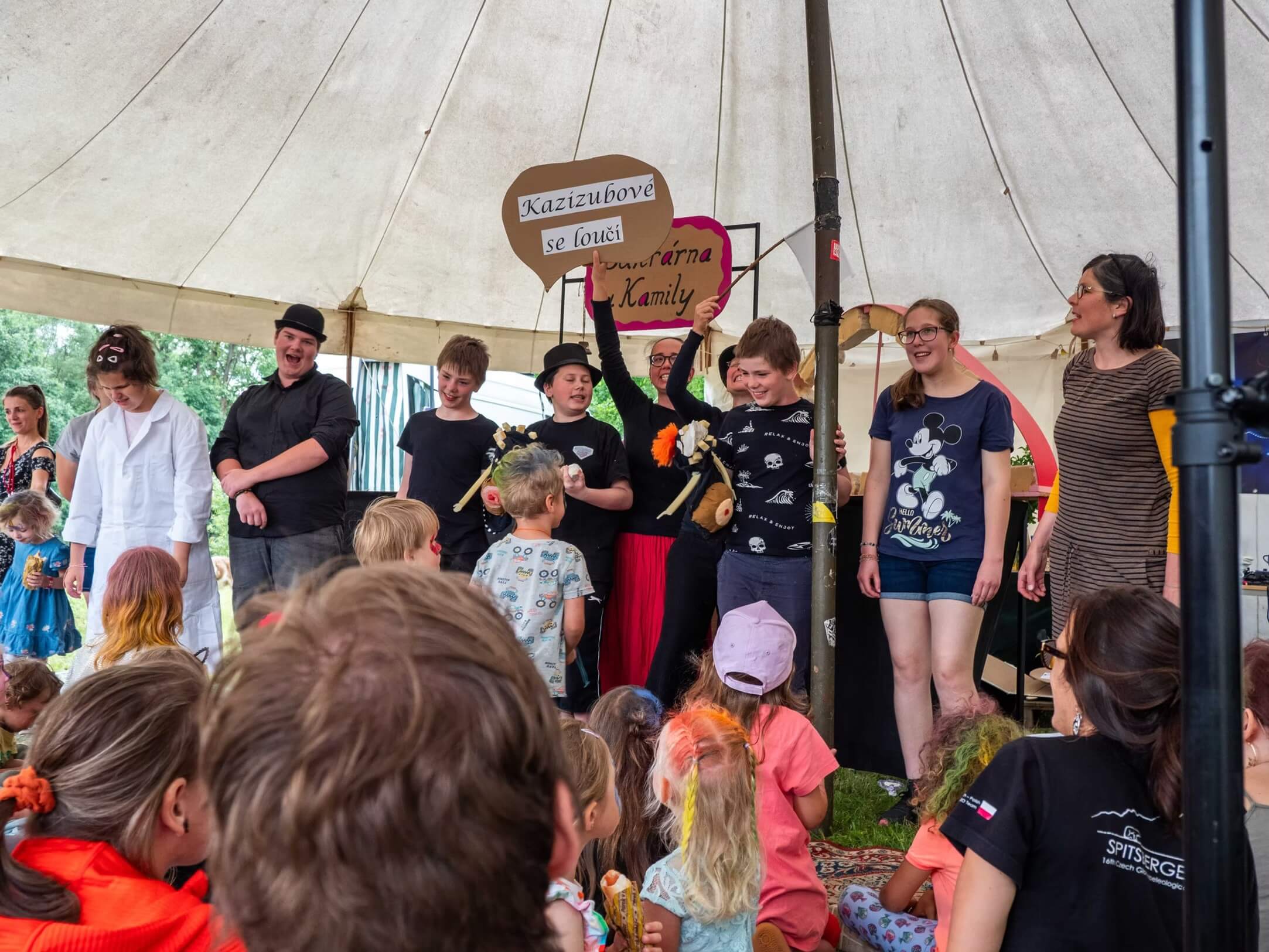 Divadlo Rolničky - netradiční představení klientů Rolničky