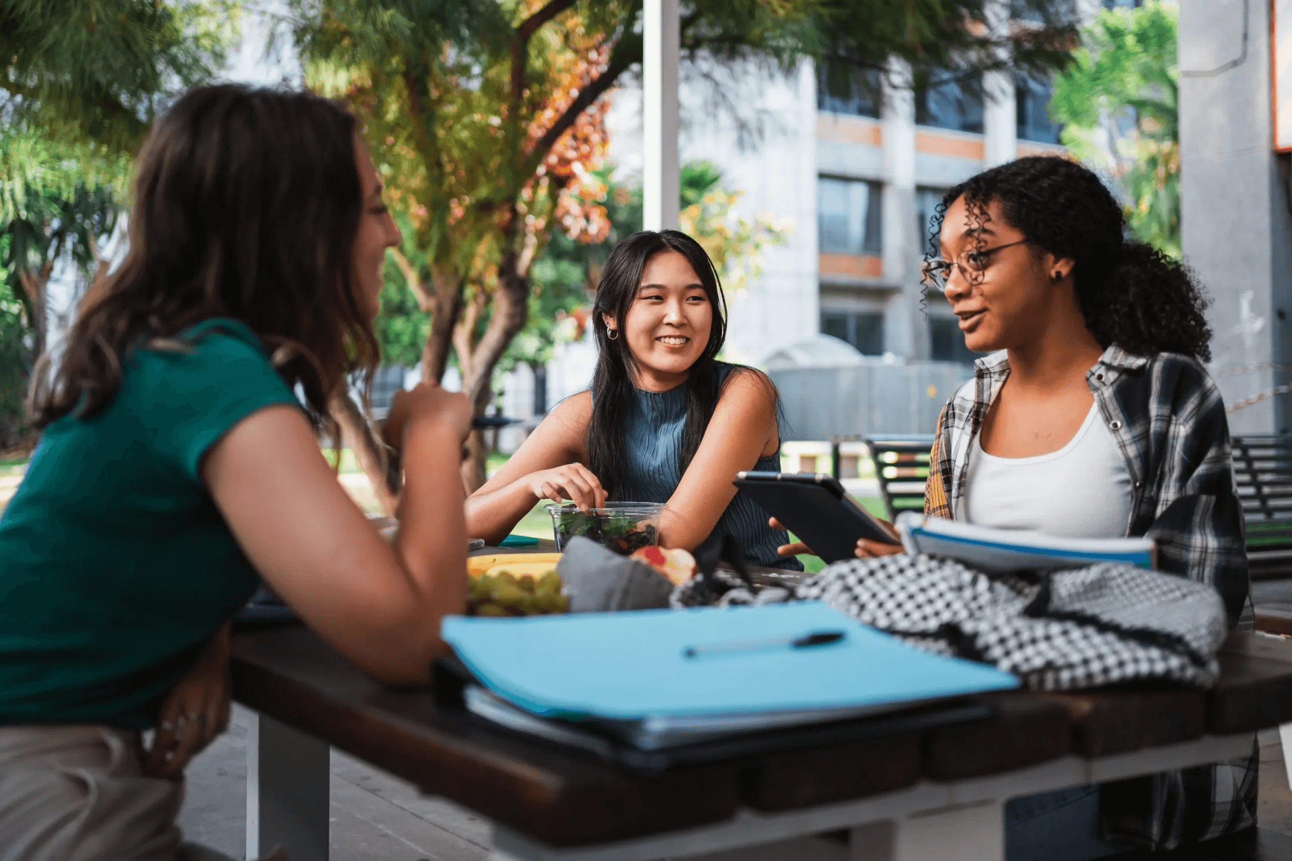 Students studying outdoor - best colleges outdoor education