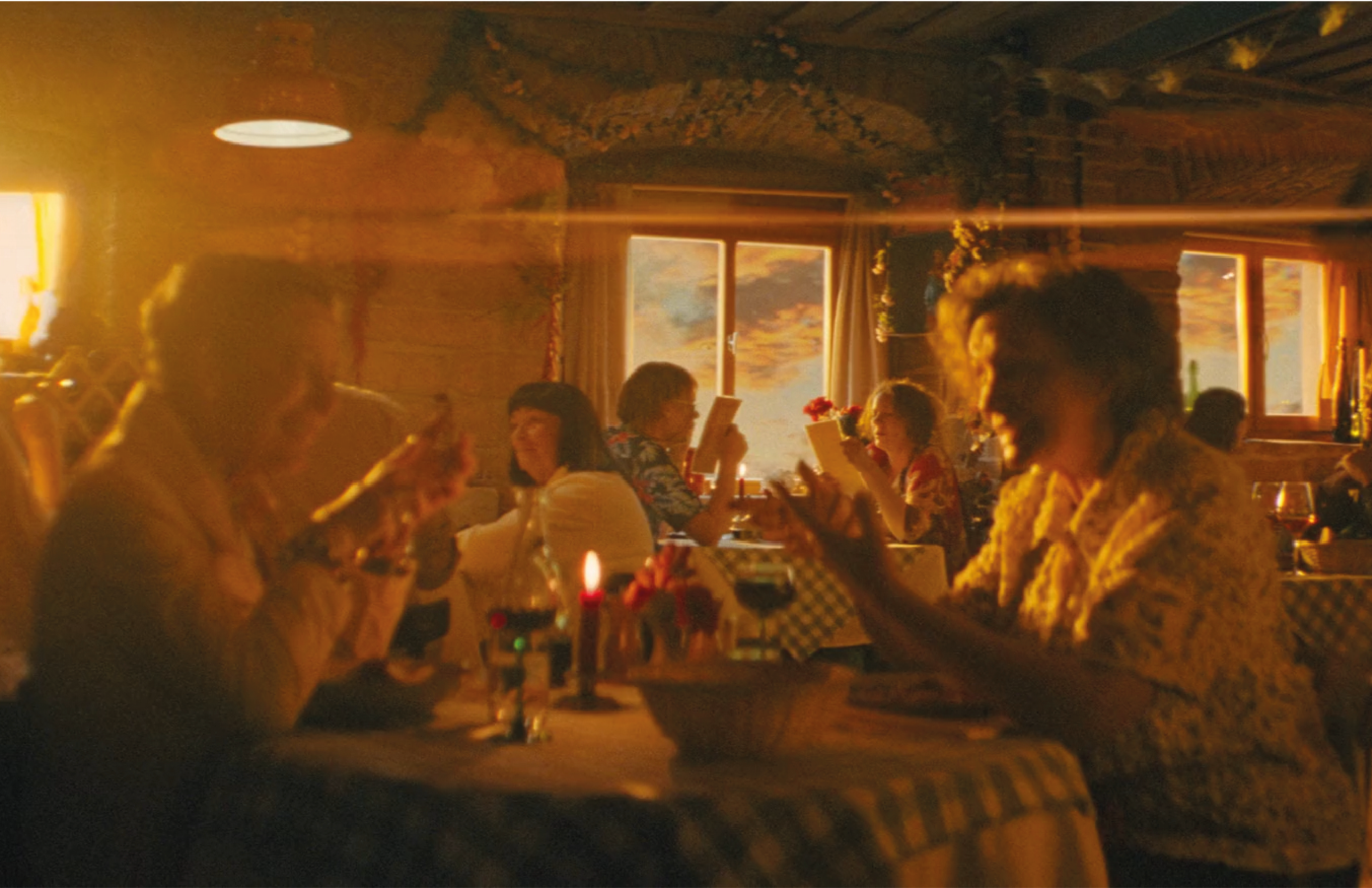 Buon Appetito Still - Luca lying on flor  [DOP: Benedict Uphoffl]