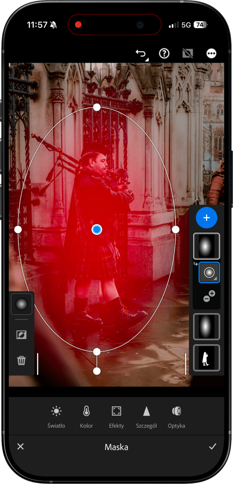 Mockup telefonu, aplikacja Lightroom mobile otwarta na funckji edycji masek