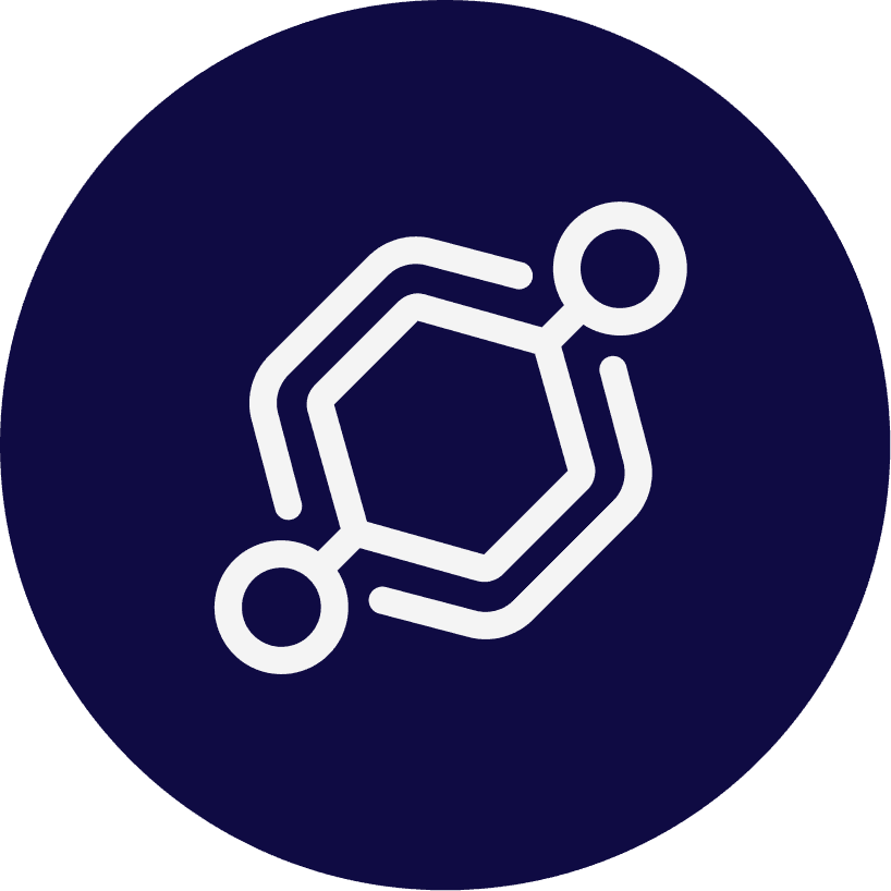 Icono lineal blanco de un hexágono central conectado a dos nodos circulares sobre fondo azul oscuro, representando conectividad y redes.