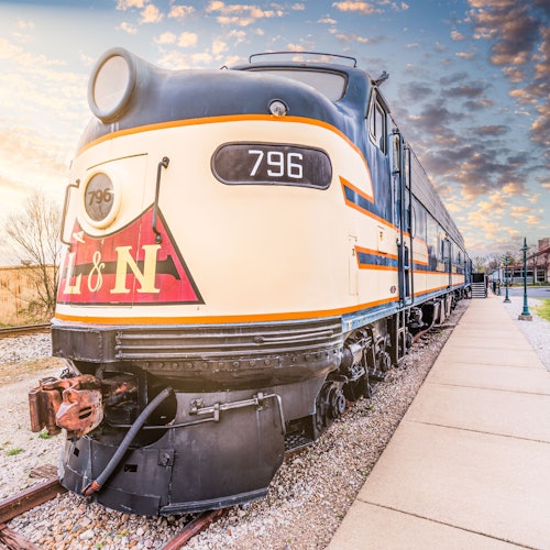 บัตรเข้าชมพิพิธภัณฑ์รถไฟและอุทยานรถไฟที่เที่ยวชมด้านประวัติศาสตร์ในโบว์ลิ่งกรีน