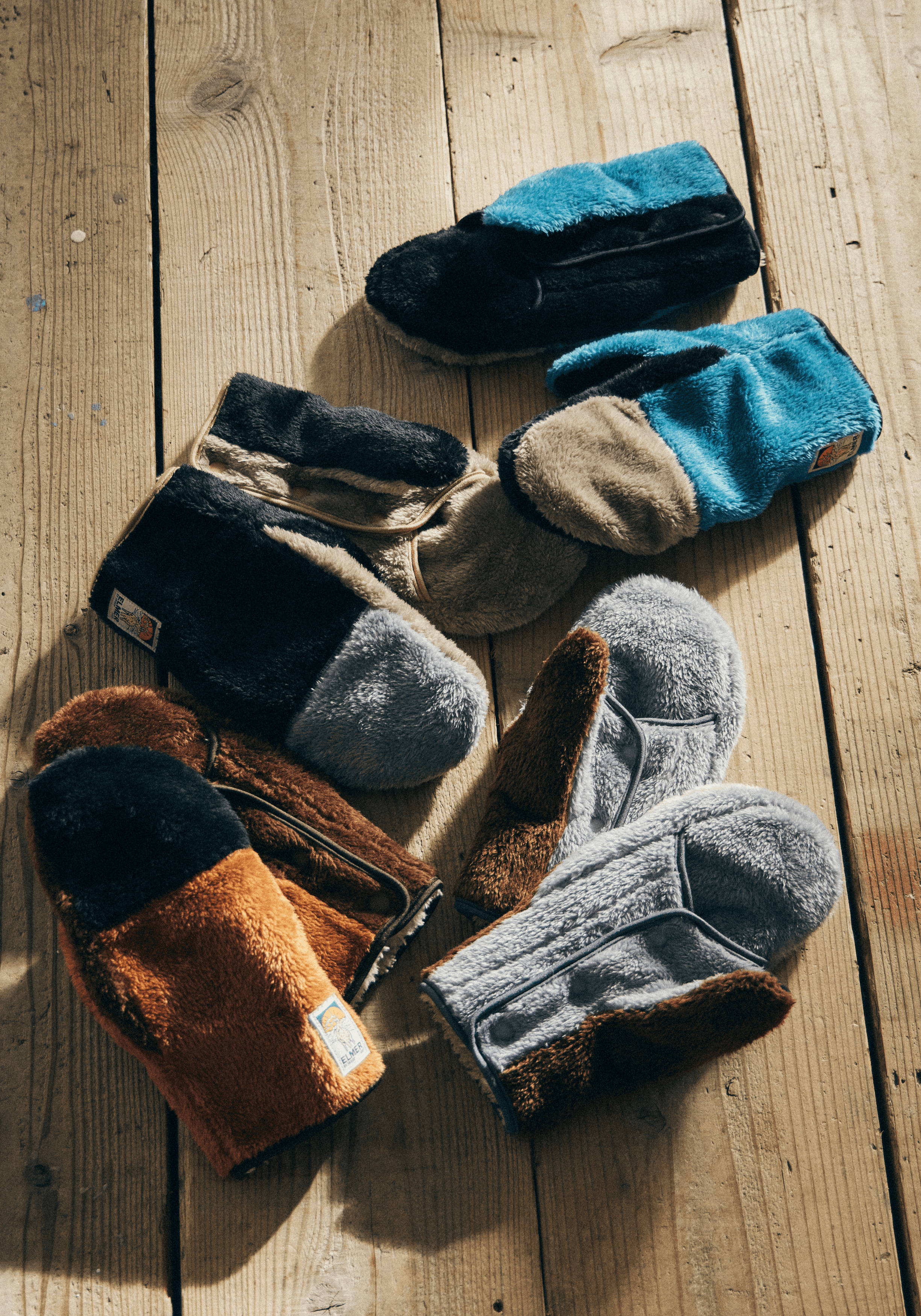 Assortiment de moufles techniques de la marque Elmer