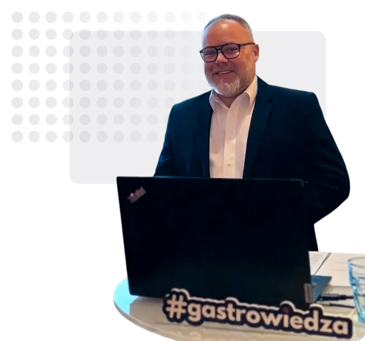 Prowadzący Marcin Dyrda