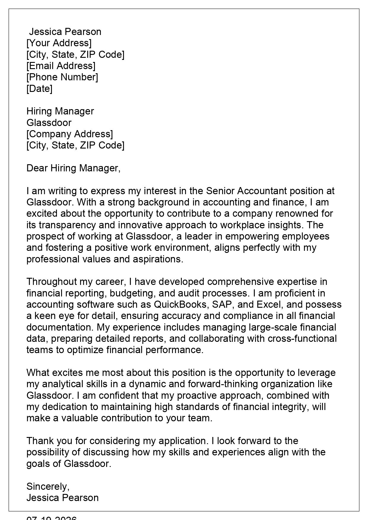 LazyApply cover letter output – a generic Senior Accountant letter for Glassdoor filled with template phrases and no consistency with my resume