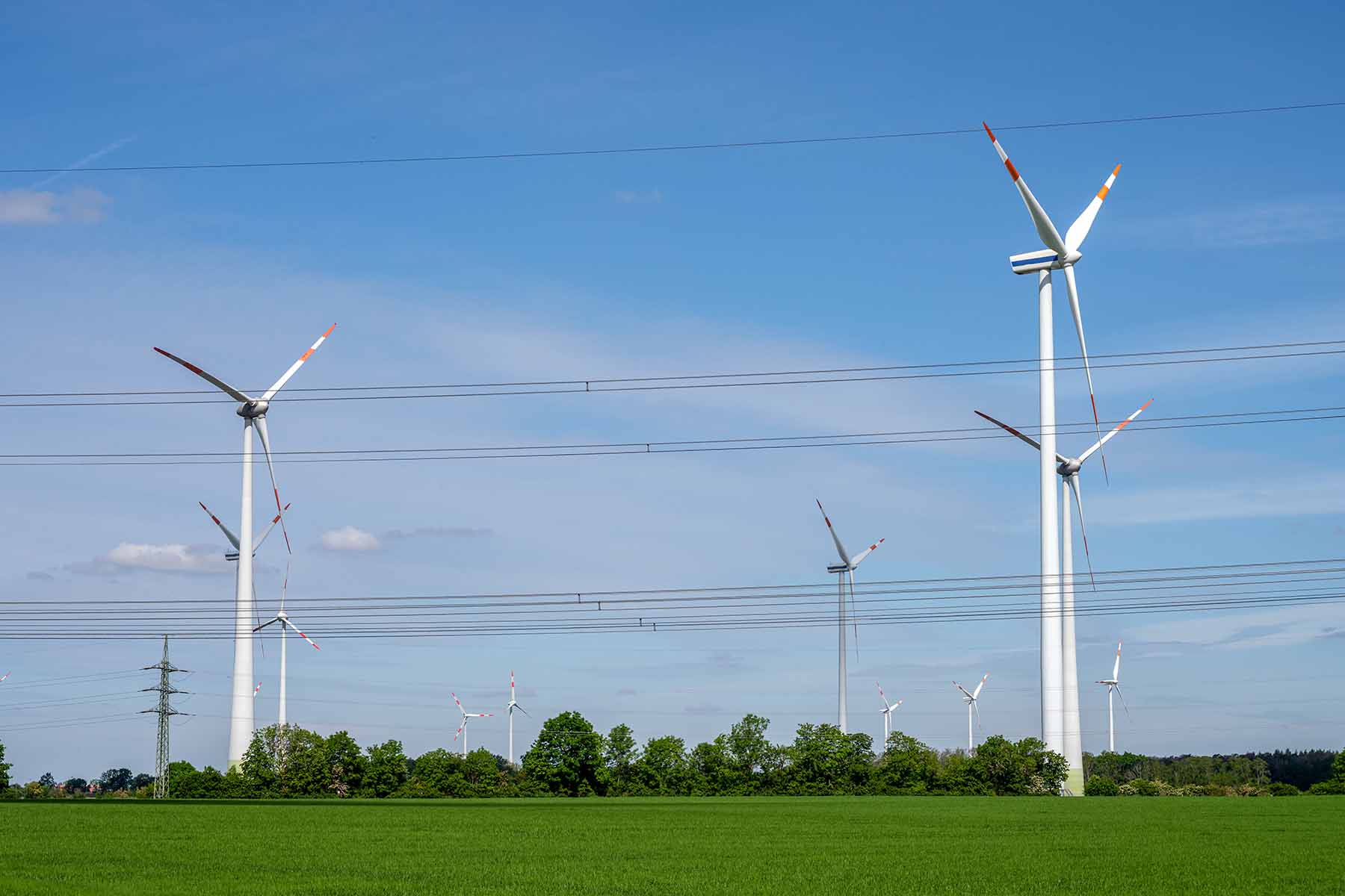 windfarm-power-line-dynamic-line-rating