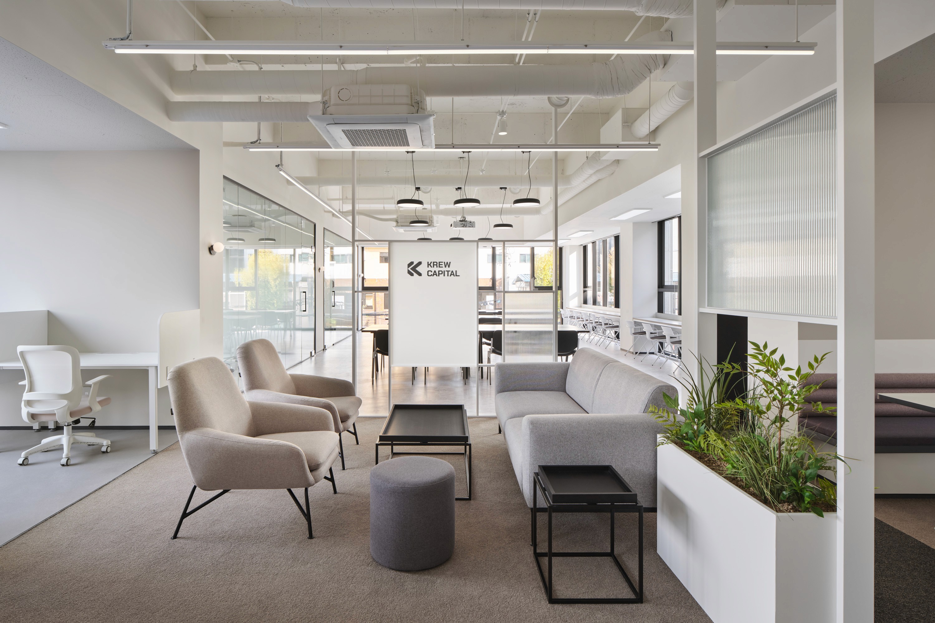 크루캐피탈 오피스