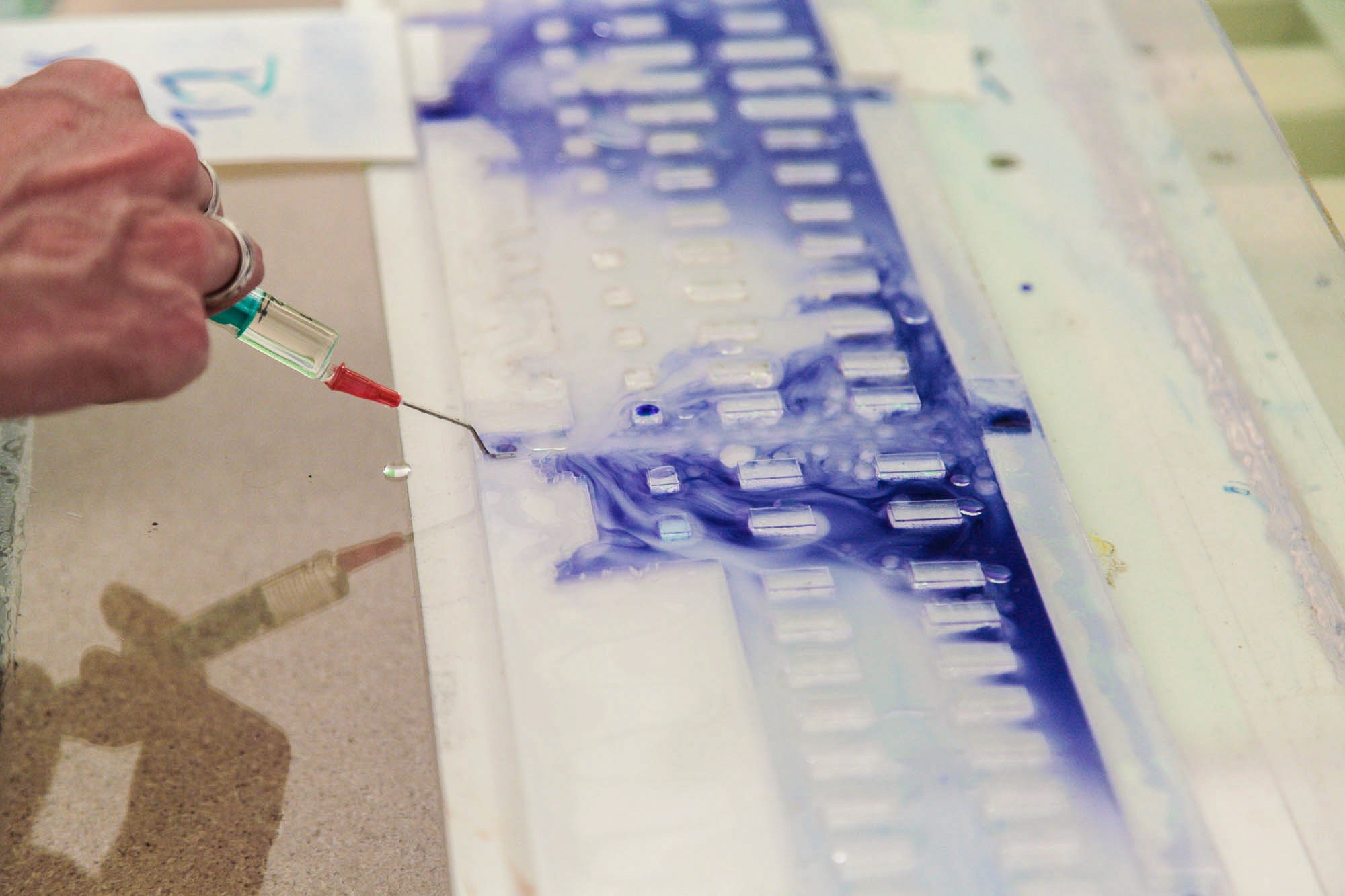 Transkutan - analogue architecture projection mapping