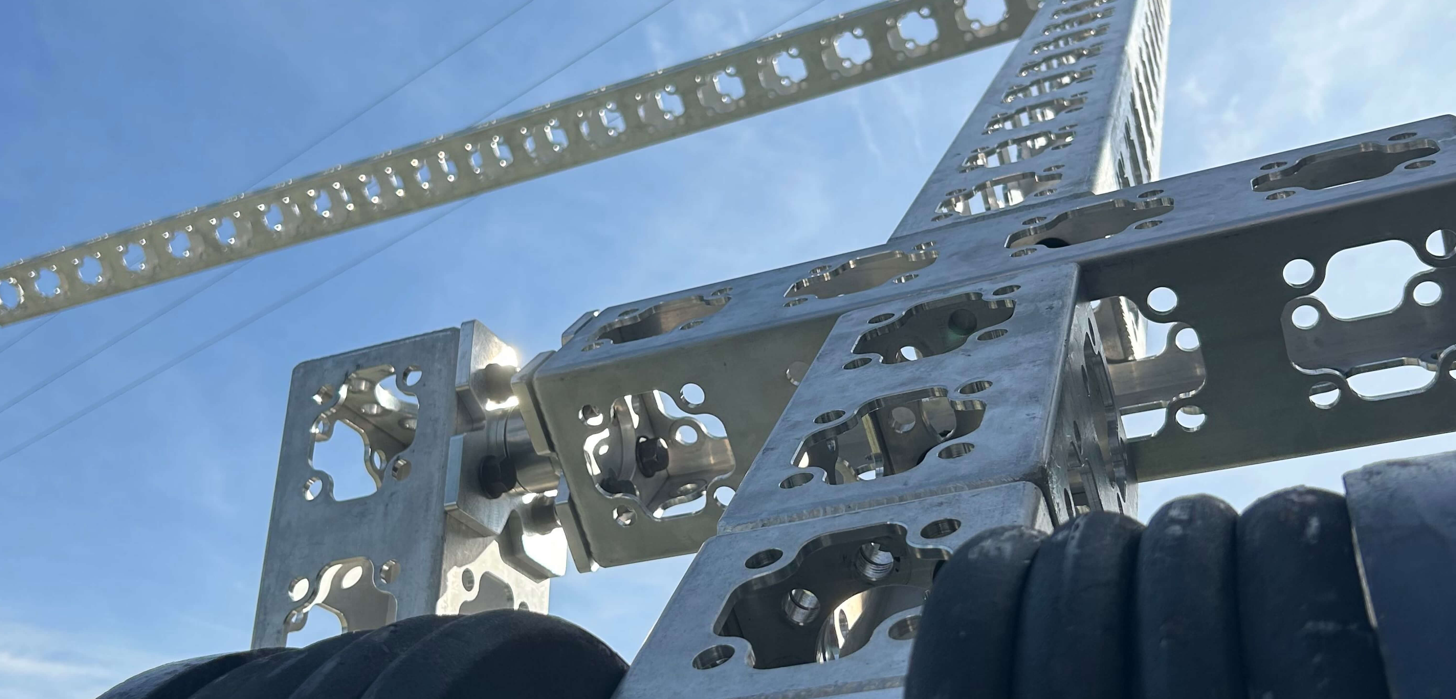 Modulus-X rainbow rig