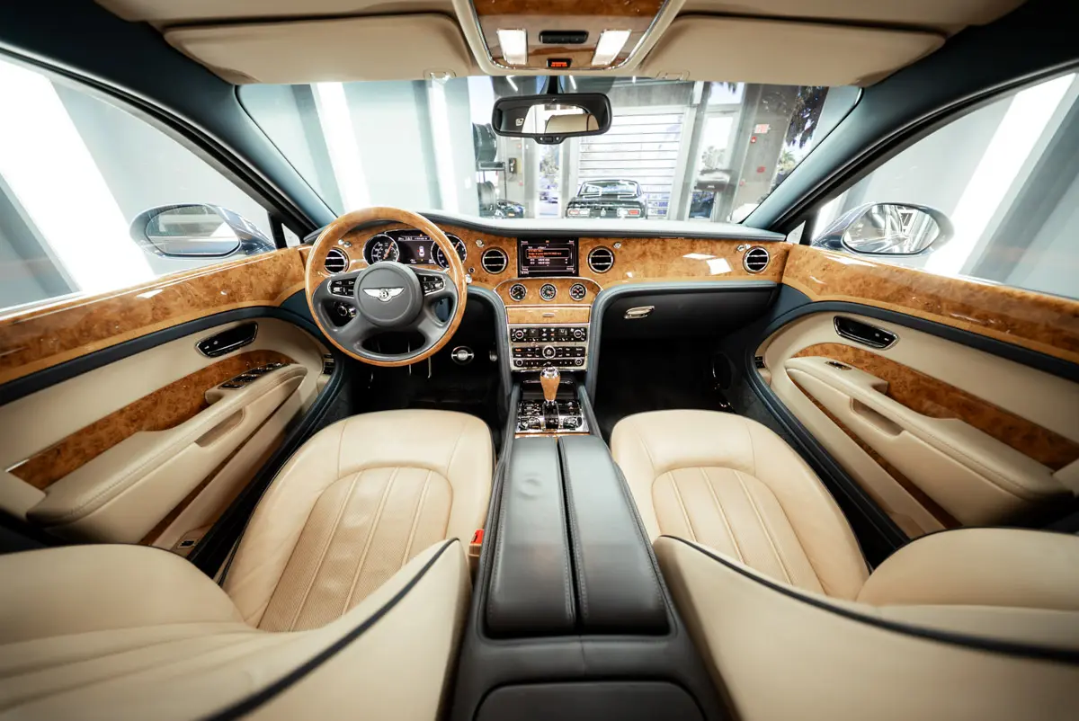 2011 Bentley Mulsanne photo 25