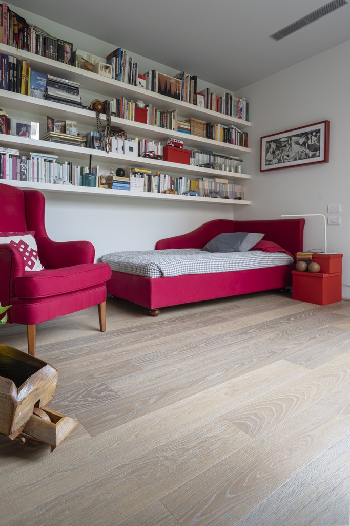 Parquet-rovere-camera-monza (MB) Galimberti-IMG_0271.jpg