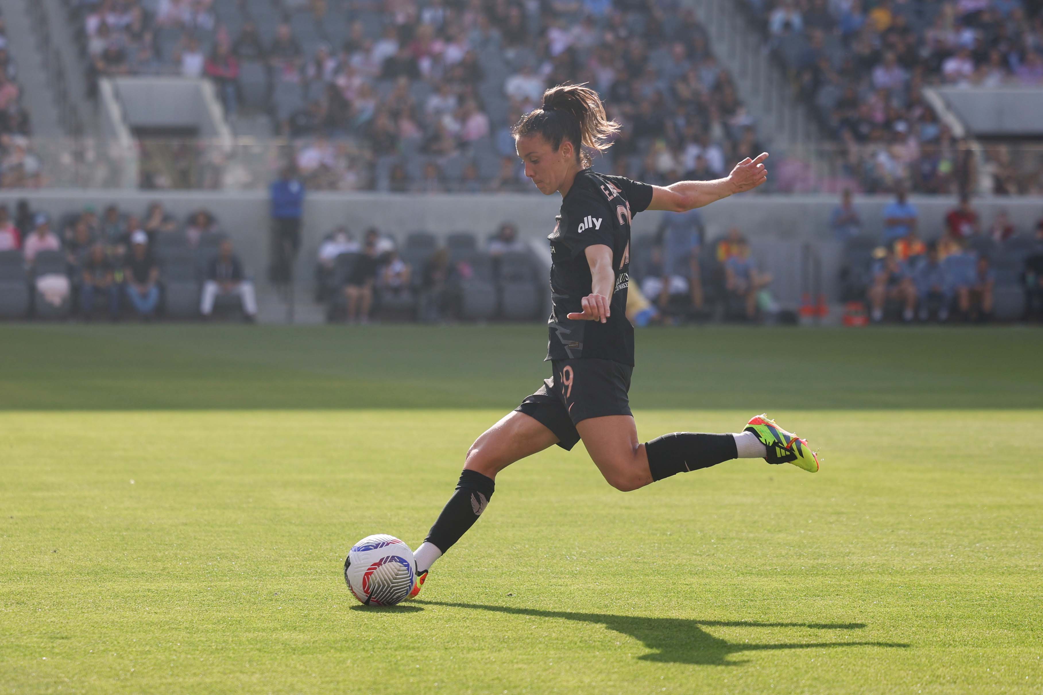 Elizabeth Agazaryan/Undrafted