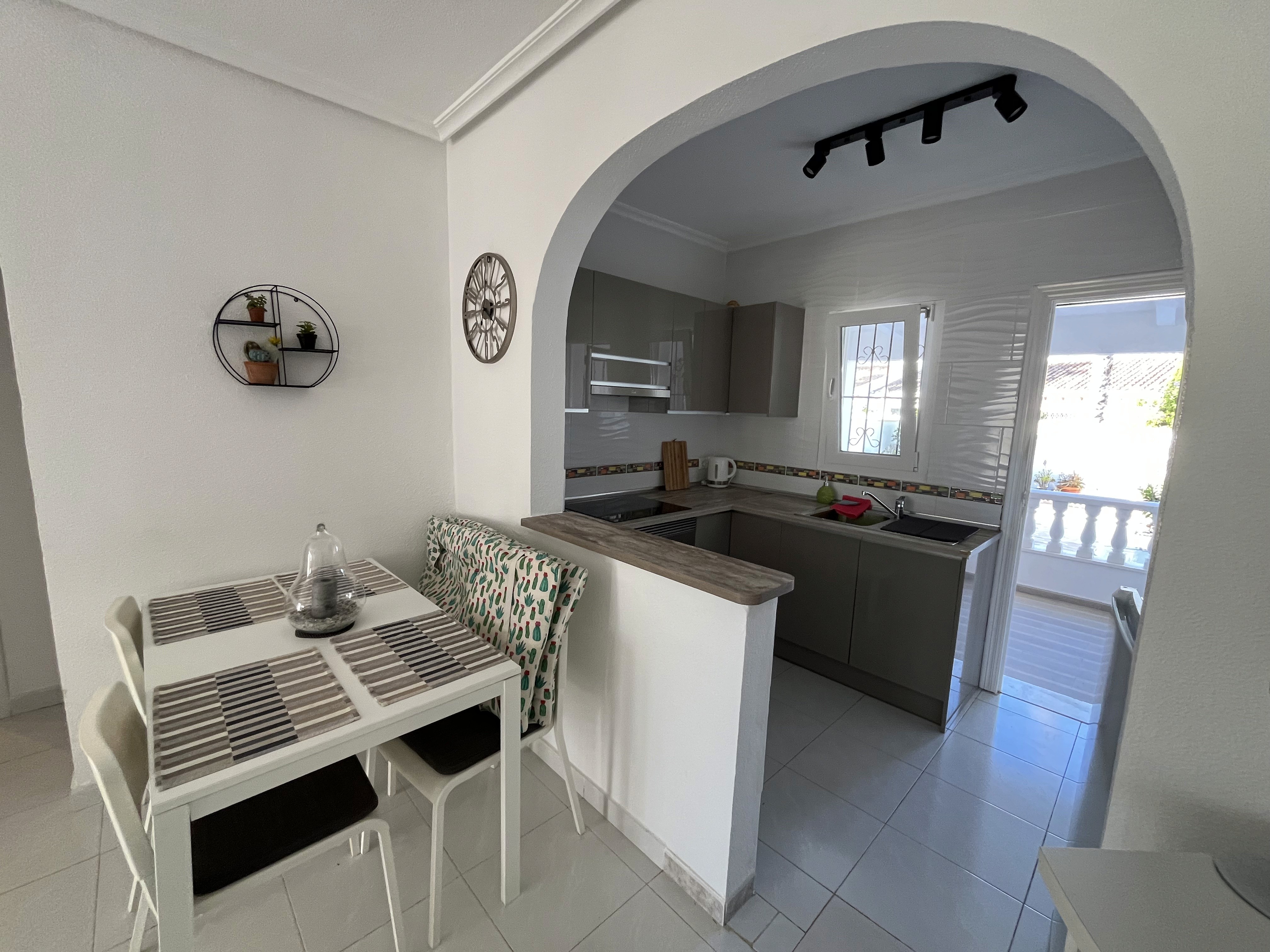 Maison Bungalow rez de chaussée Villamartin quartier"La Fuente" — 4