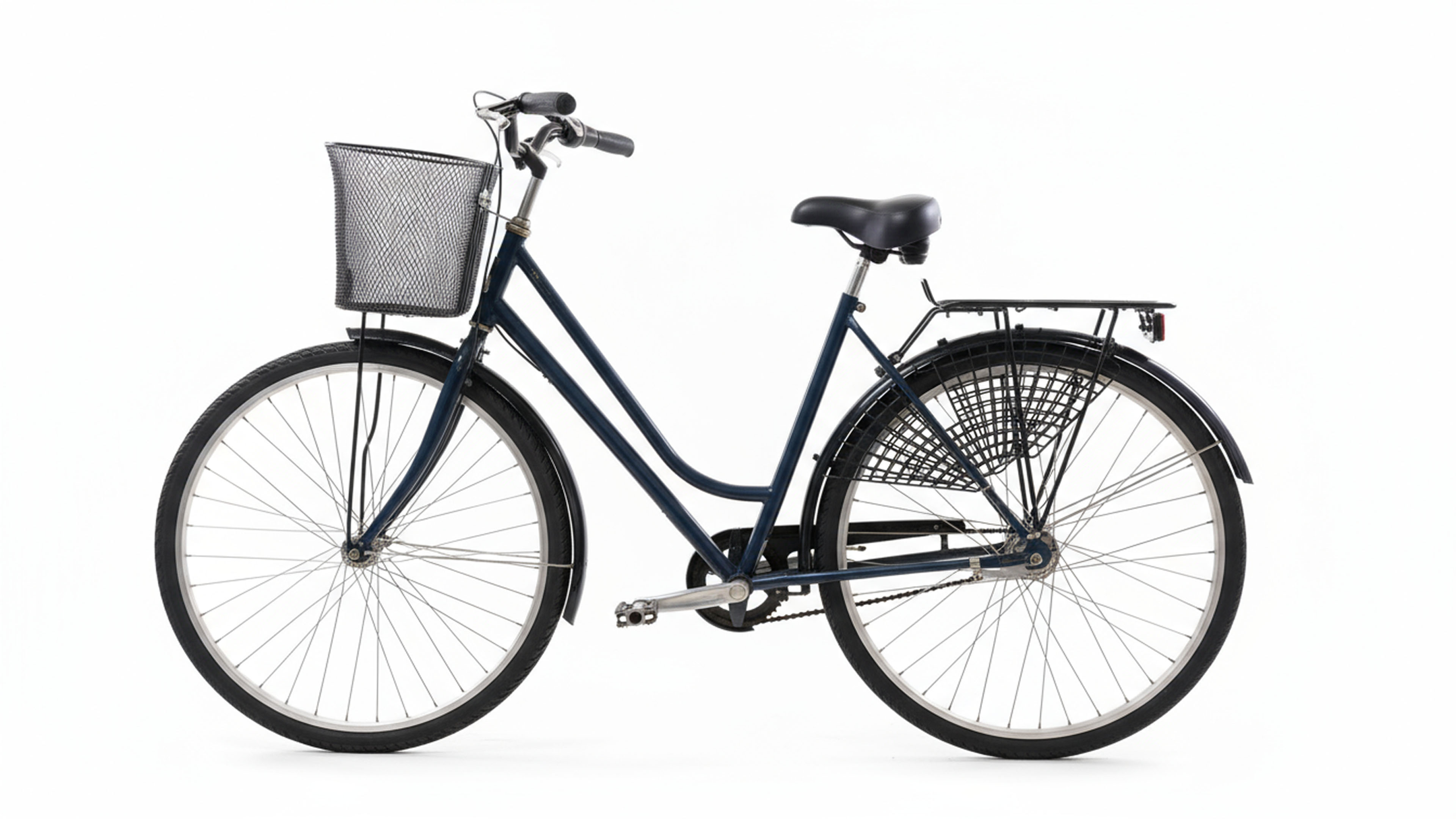 Mörkblå damcykel med korg och pakethållare – begagnad cykel i fint skick, full cykel service hos cykelverkstad i Uppsala.
