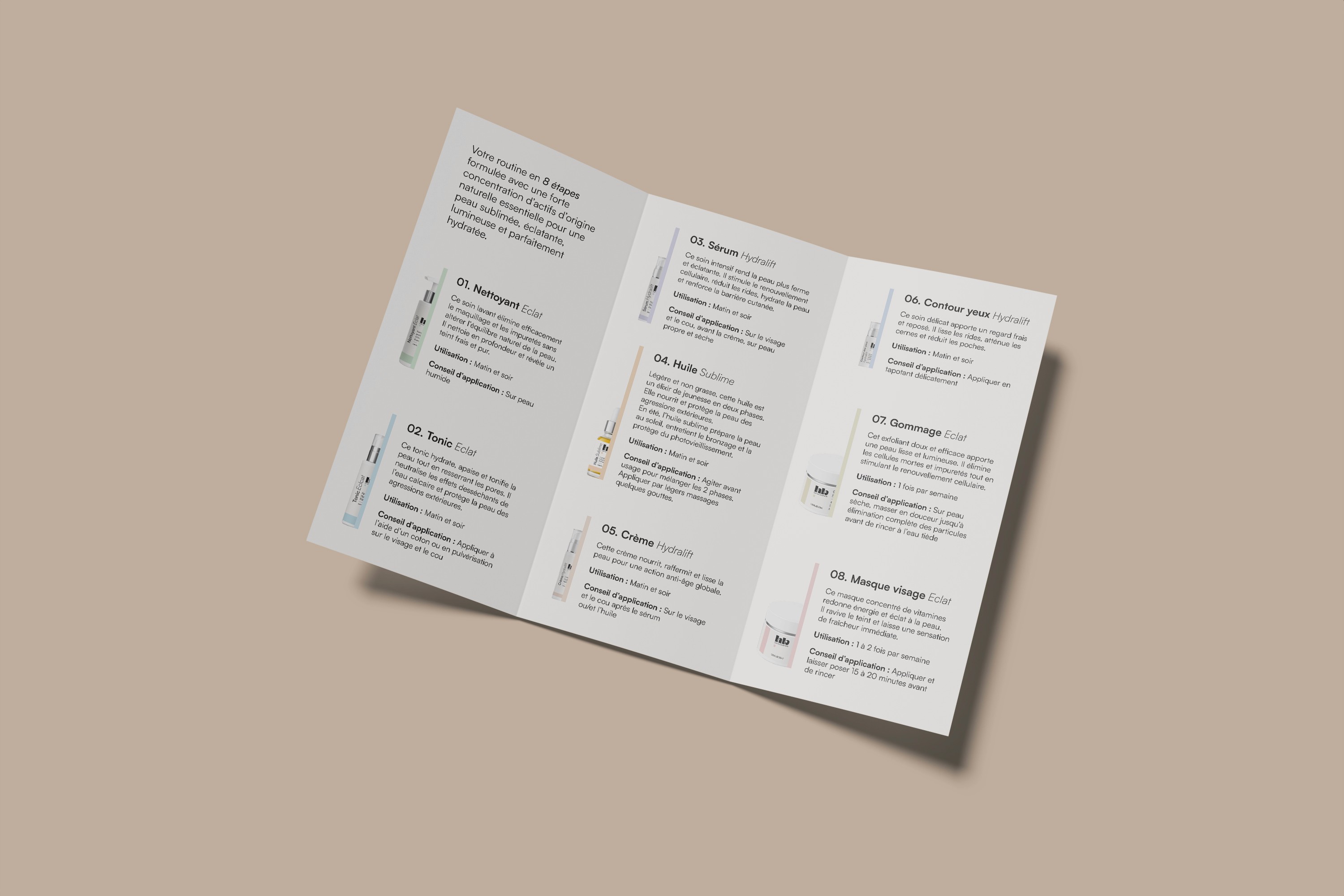 intérieur d'une brochure pour une gamme de cosmetic