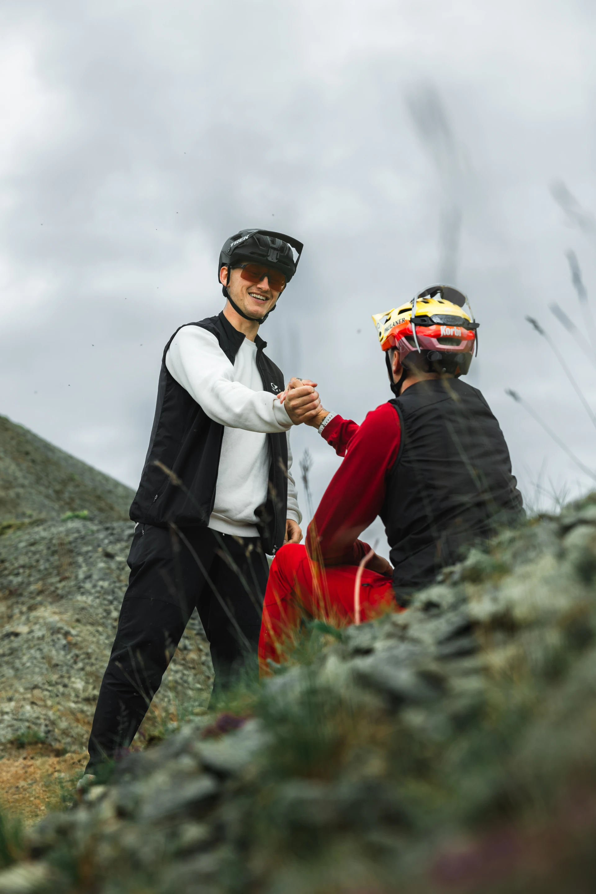 Korbi Engstler with a friend in Iceland