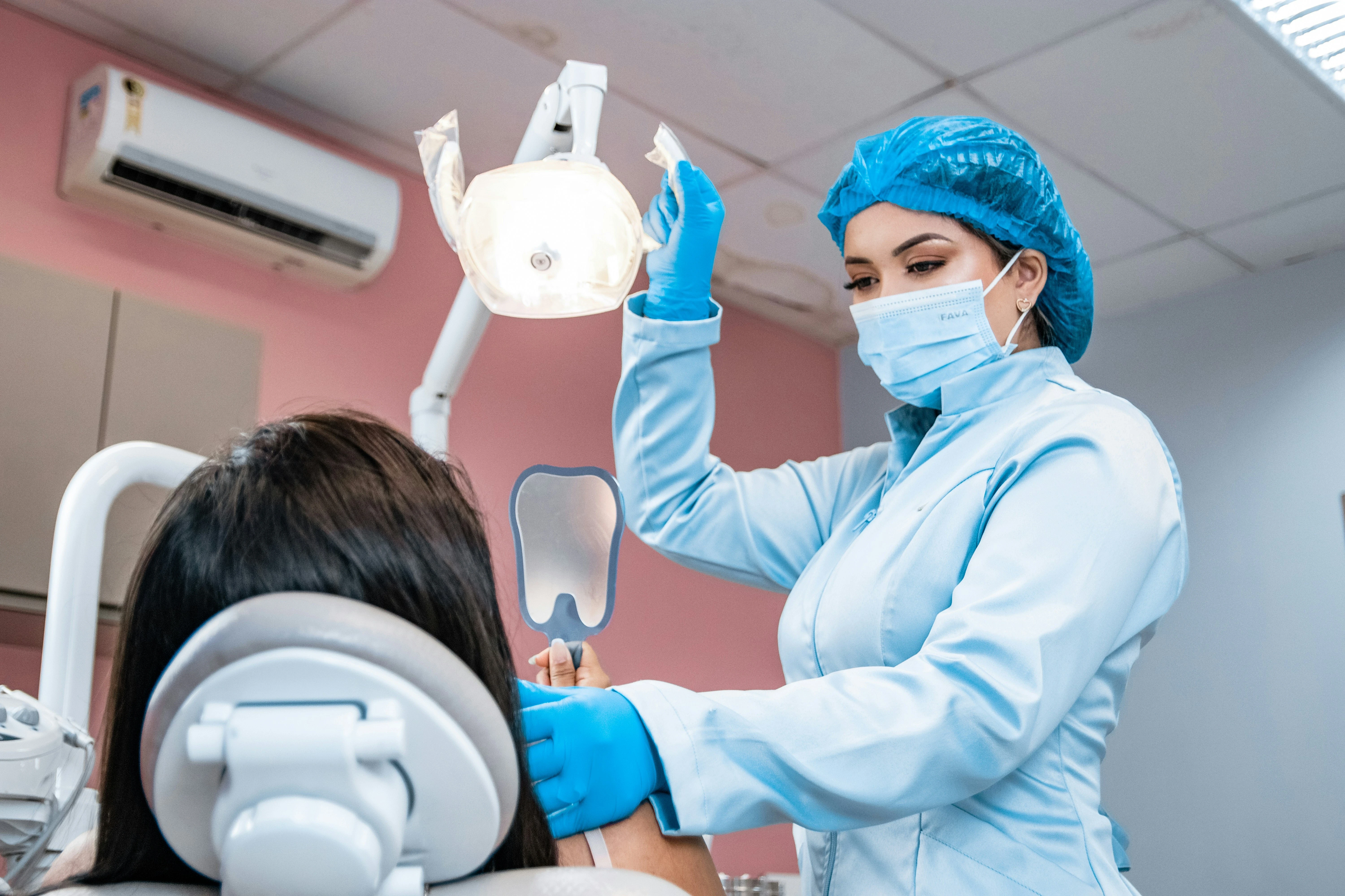 Easy White Teeth Whitening Package COSDENT Clinic
