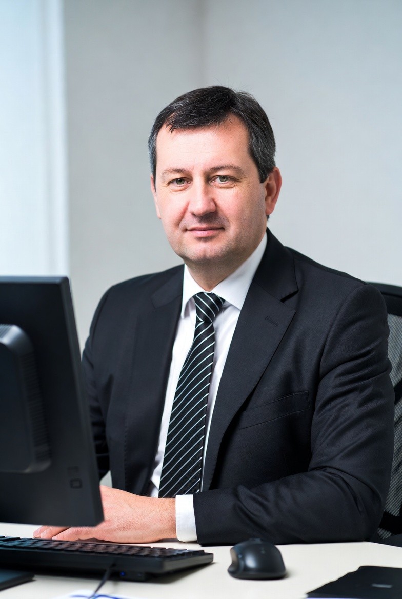 man smiling to the camera