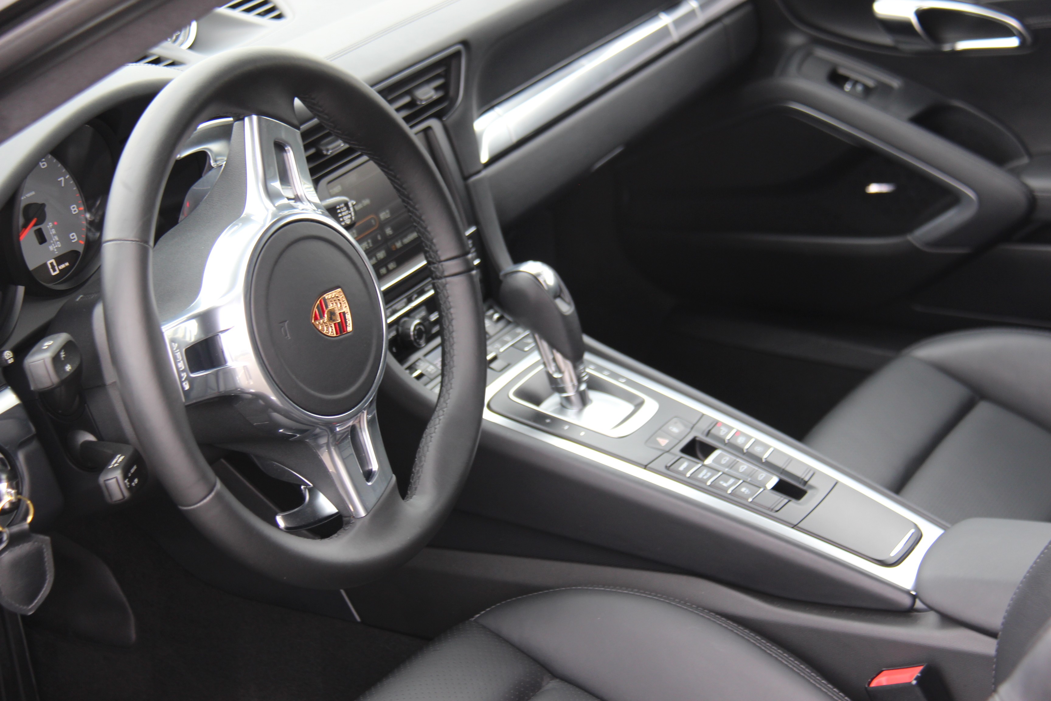 Porsche 911 Carrera 4s