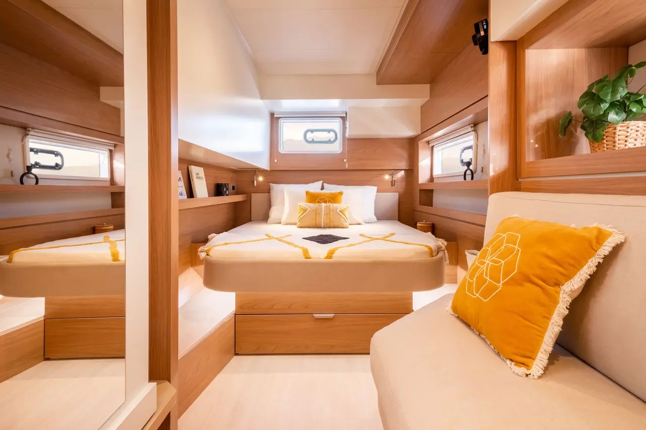 Cabin of the Bali 4.4