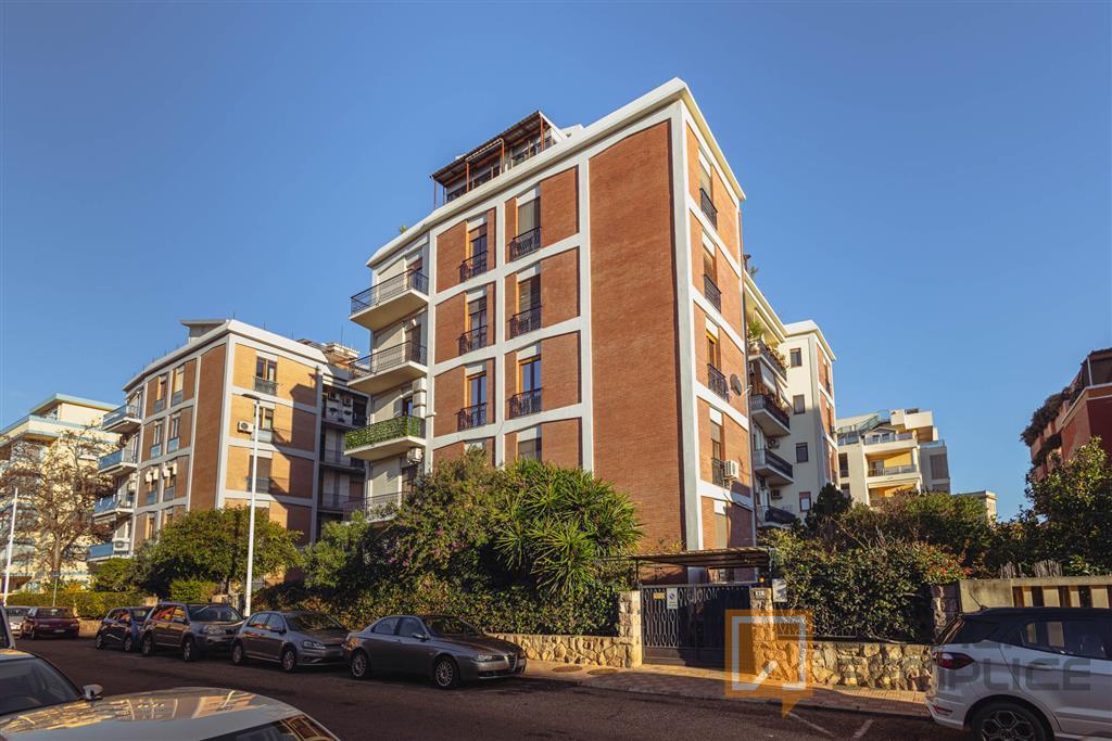 Stanza di 10 mq in Via Machiavelli, Cagliari